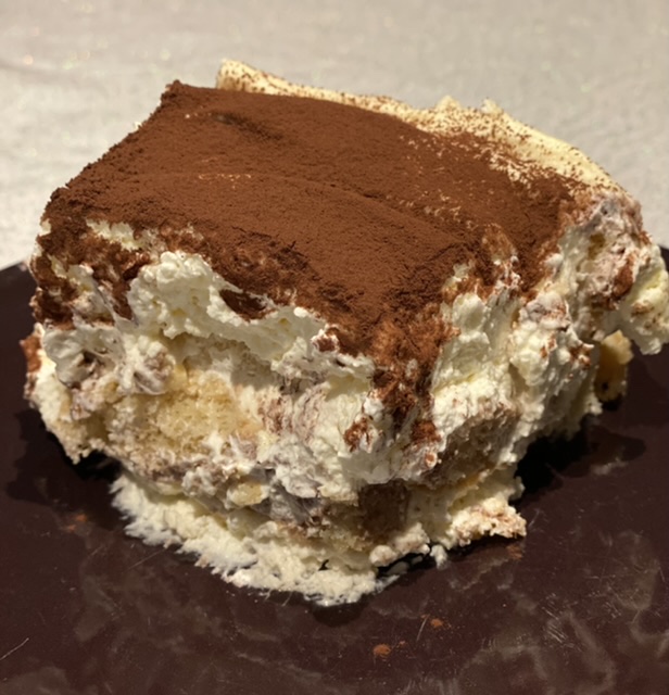 Tiramisù con panna (e uova pastorizzate)