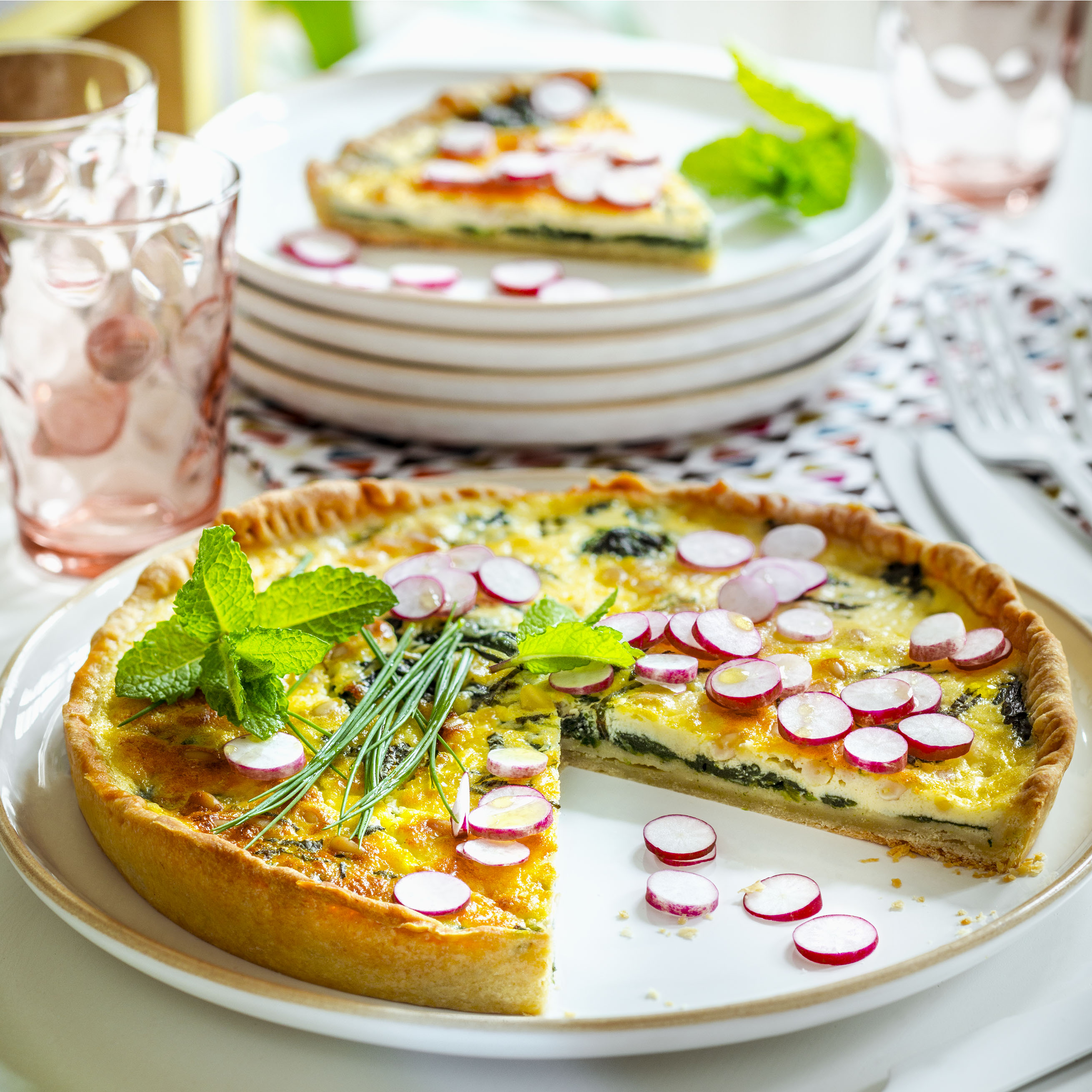 Quiche de espinacas, ricotta y piñones