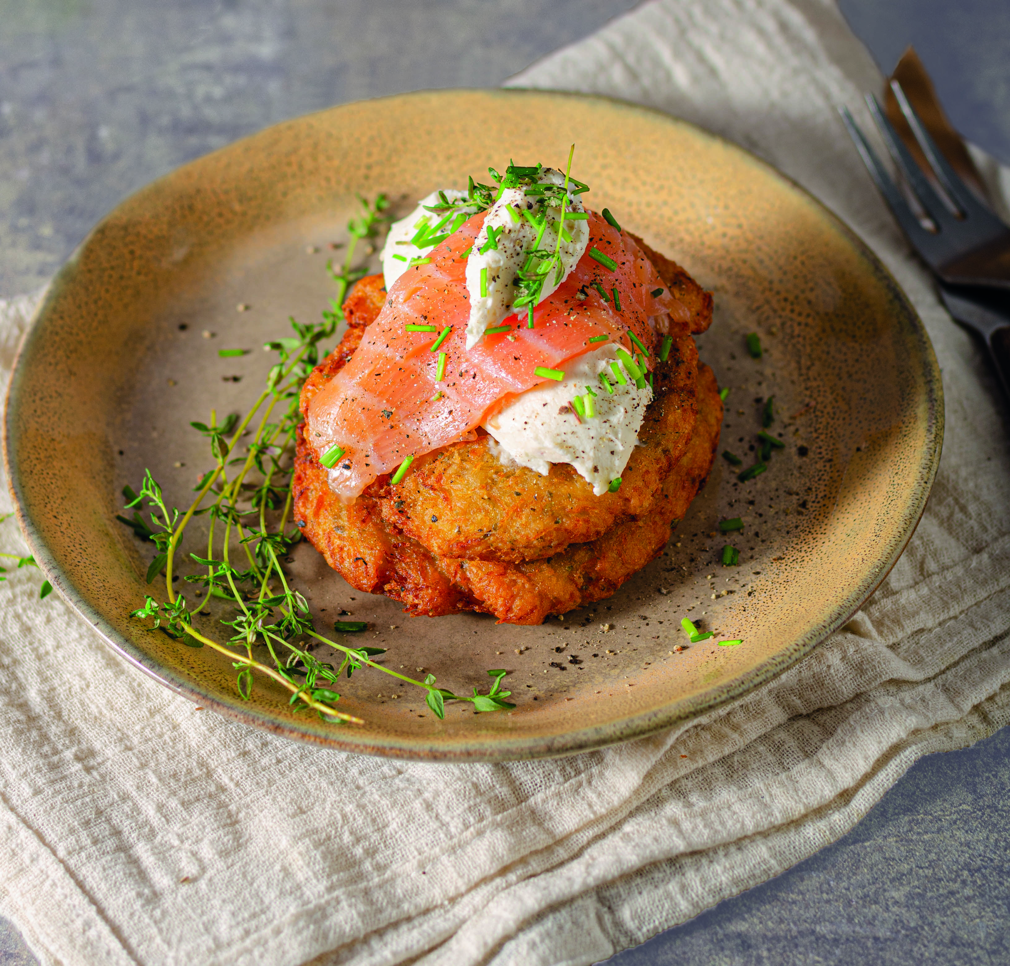Aardappelpannenkoekjes en gerookte zalm