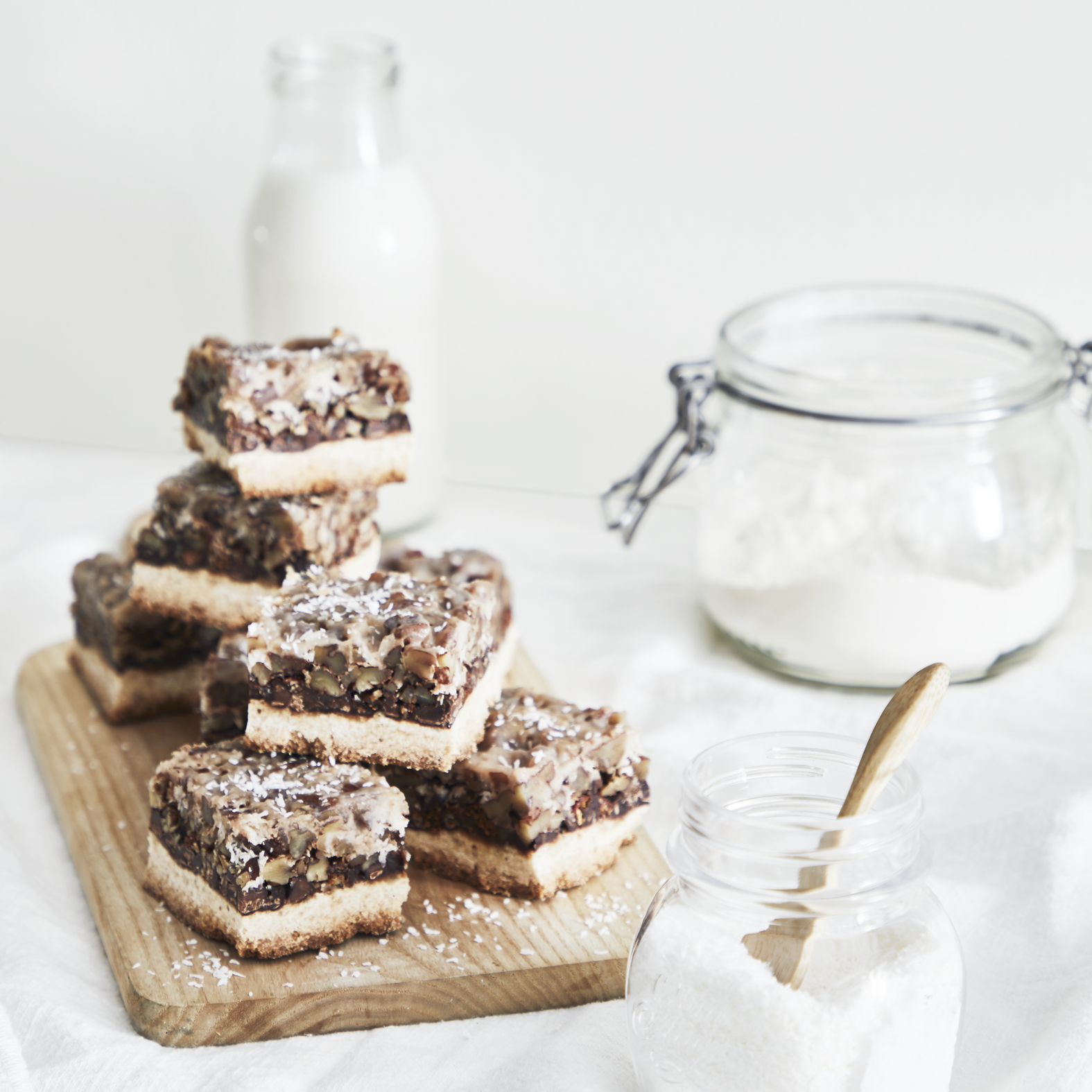 Vegane und glutenfreie 7-Schicht-Kekse