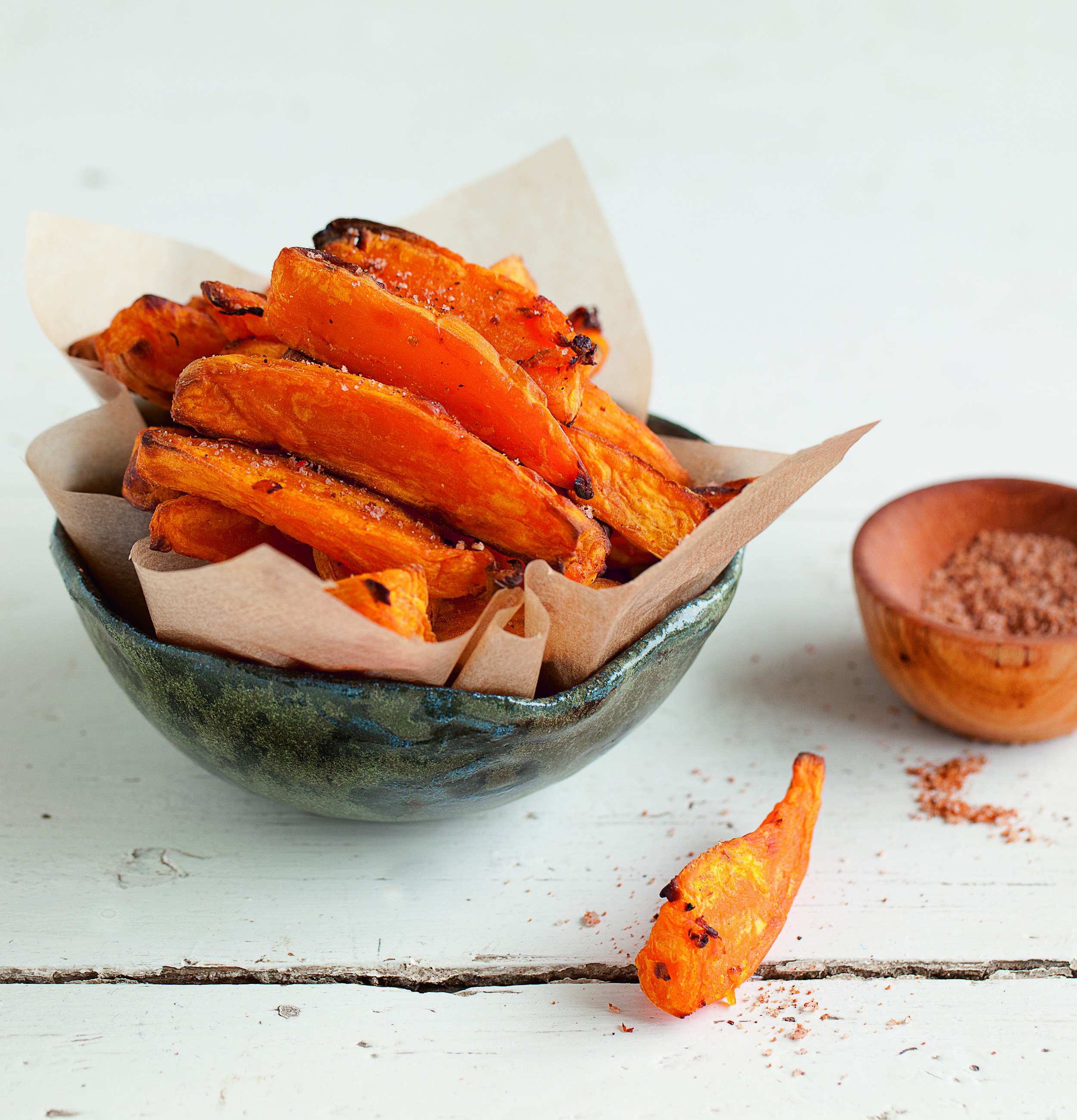 Pommes frites aus Süßkartoffel mit Muskat