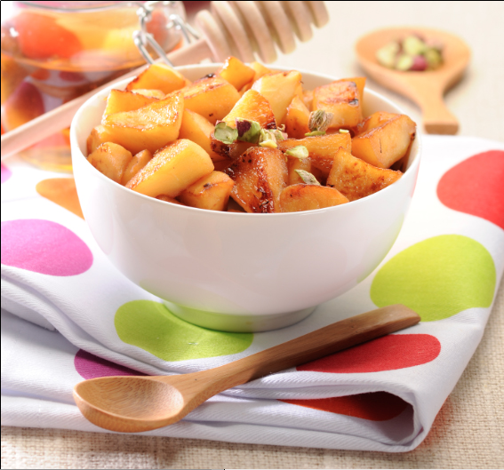 Maçãs caramelizadas com pistachos