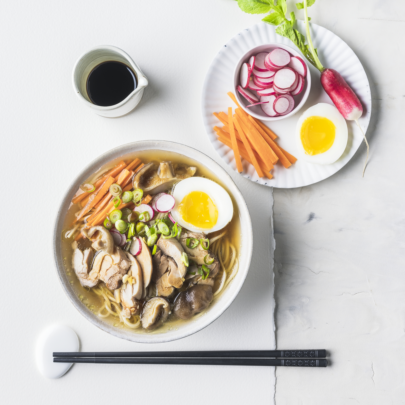 Ramen frío para el verano