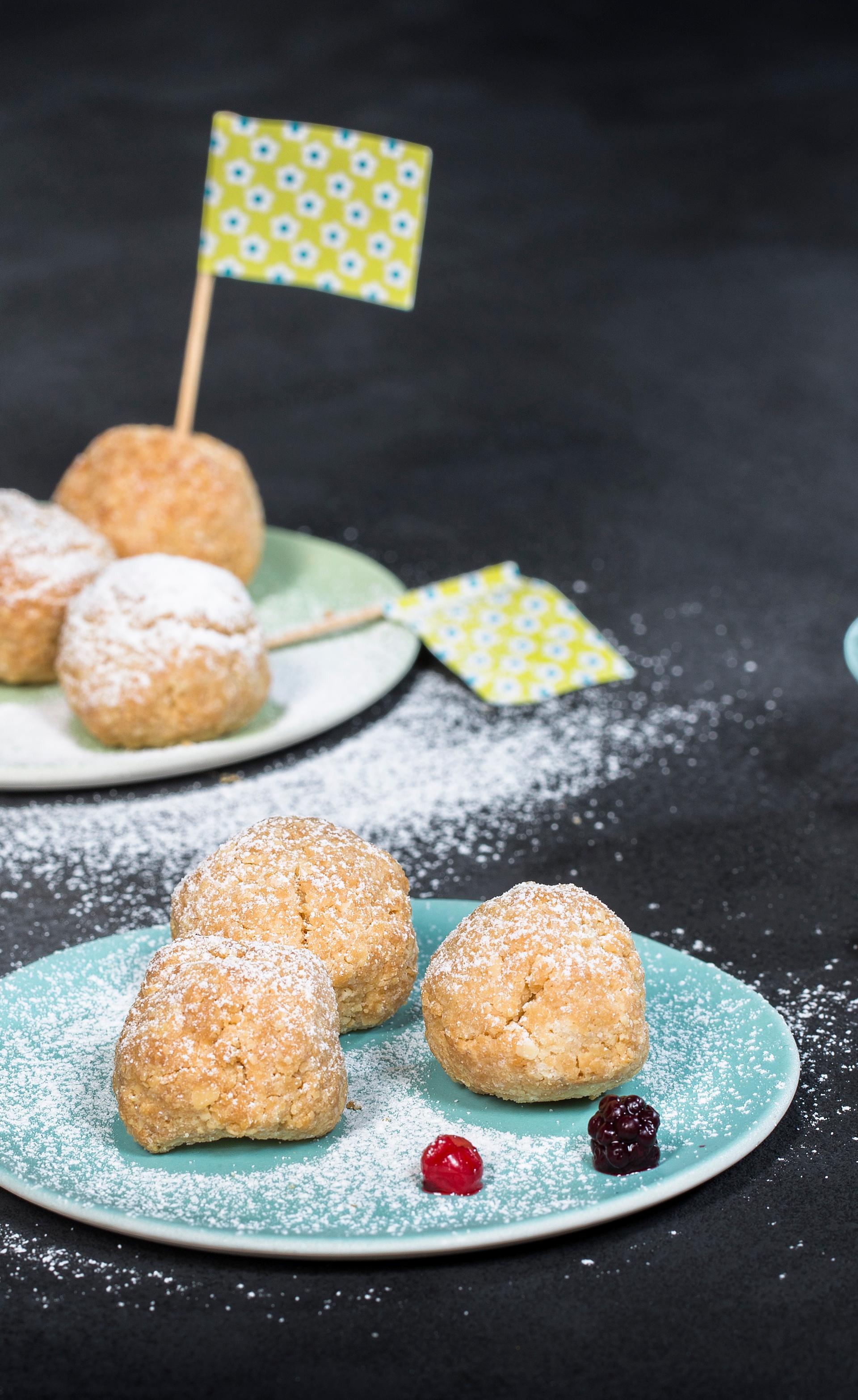 Mandel-Butterkeks-Bällchen