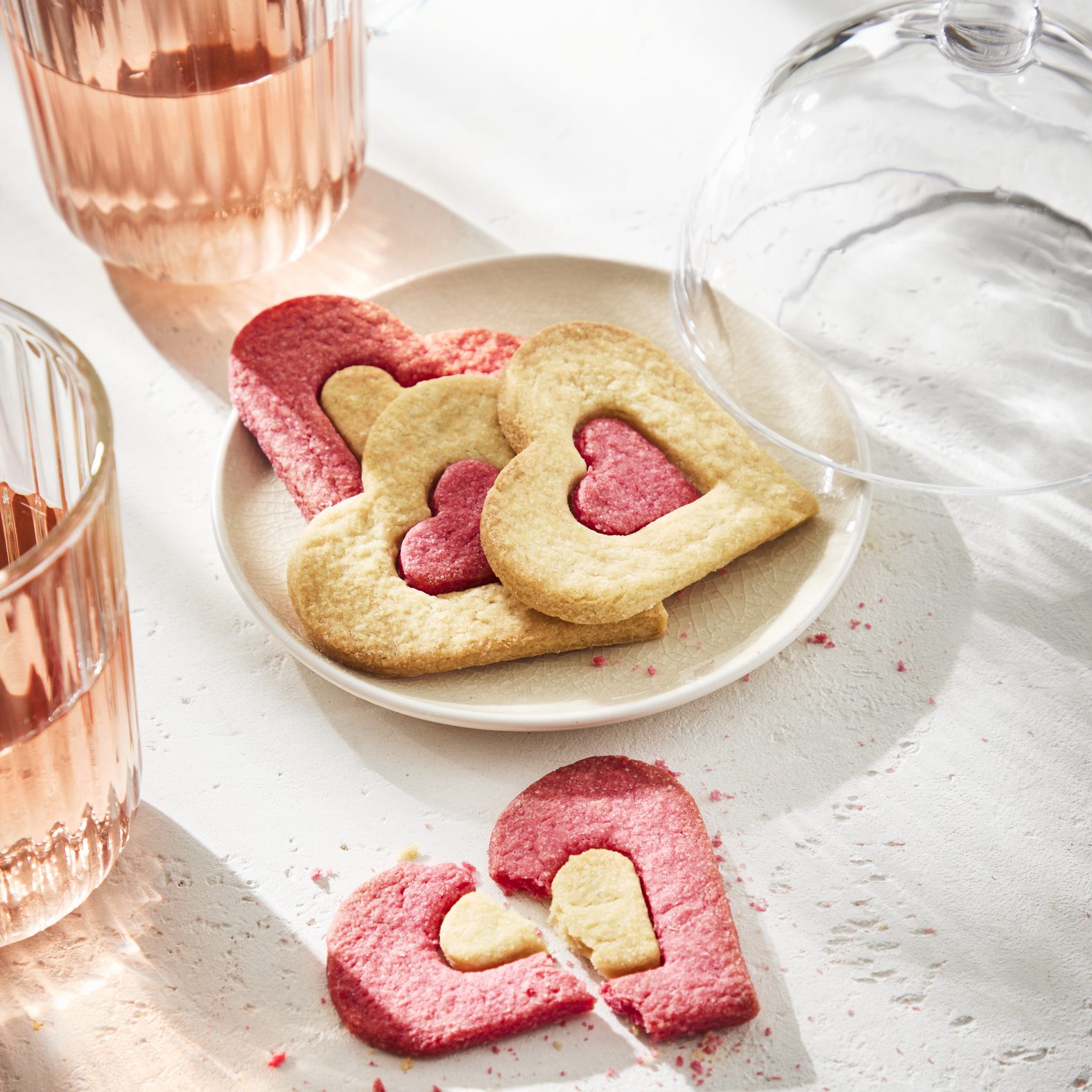 Biscotti di pasta frolla a forma di cuore