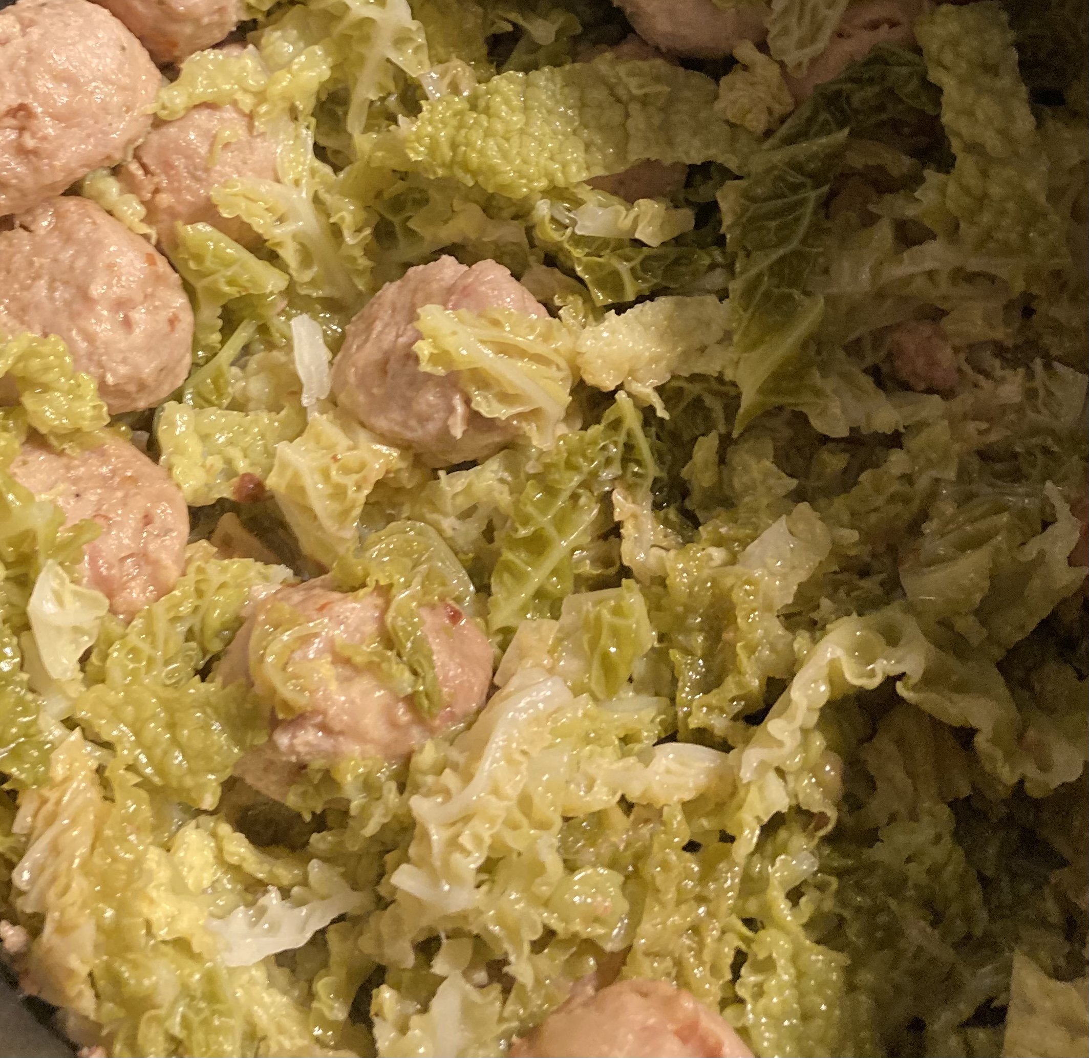 Polpettine con speck e formaggio e verza