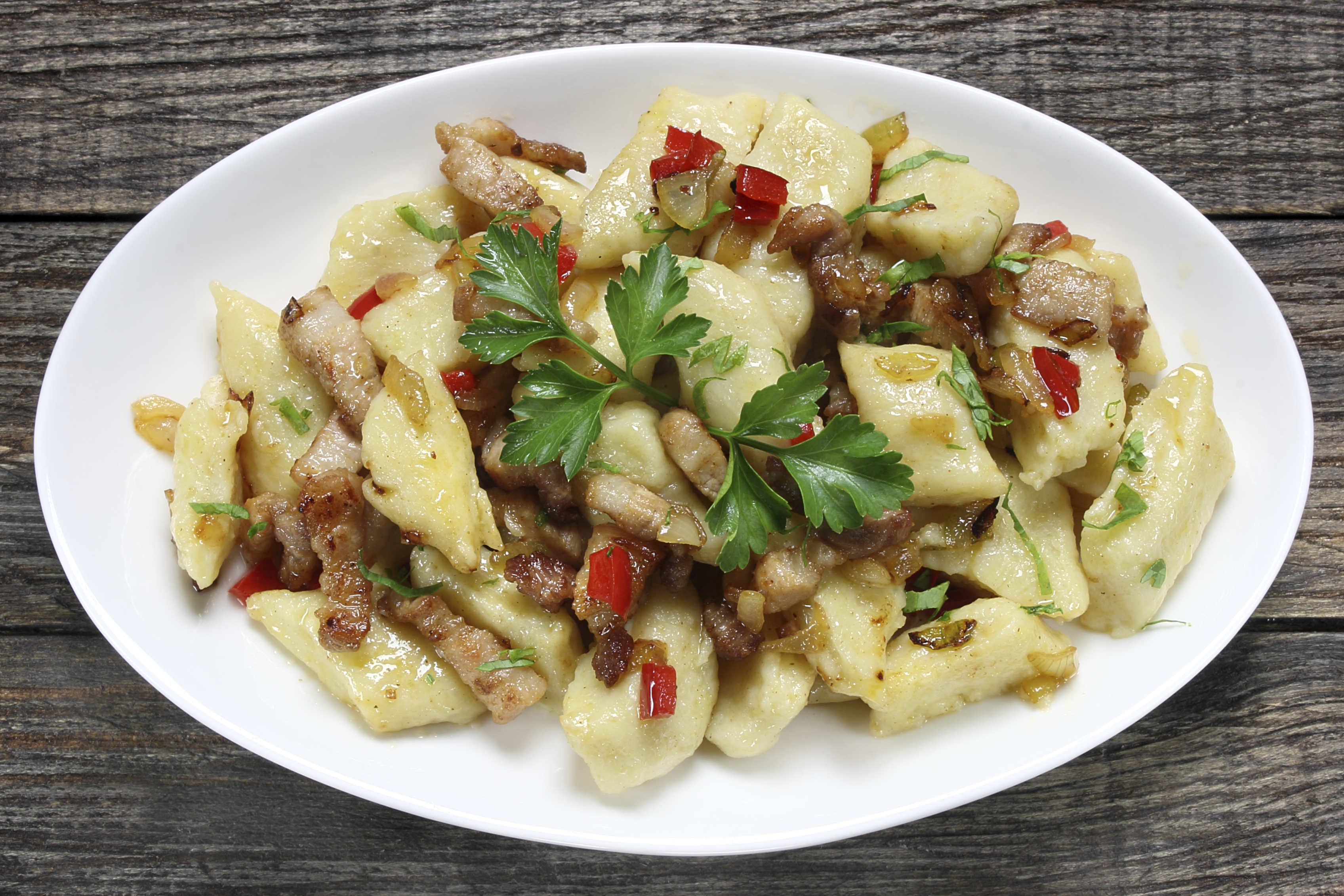 Kartoffeln mit Speck und Zwiebeln