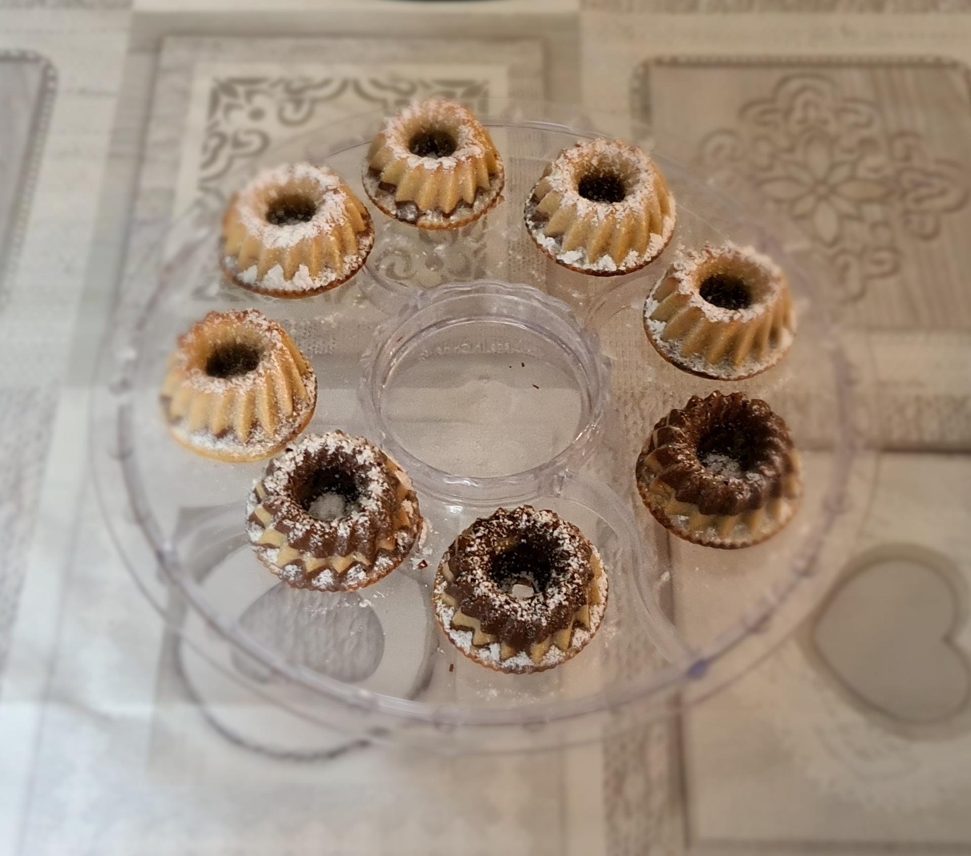 Kouglofs marbrés vanille et chocolat - Recette Cake Factory | Tefal