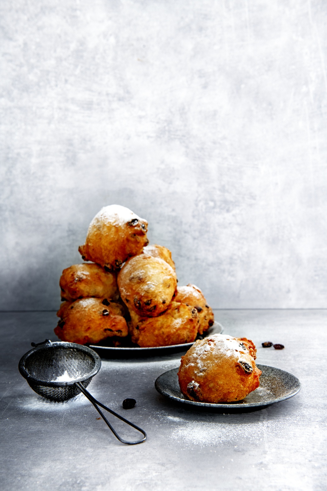Oliebollen met rozijnen