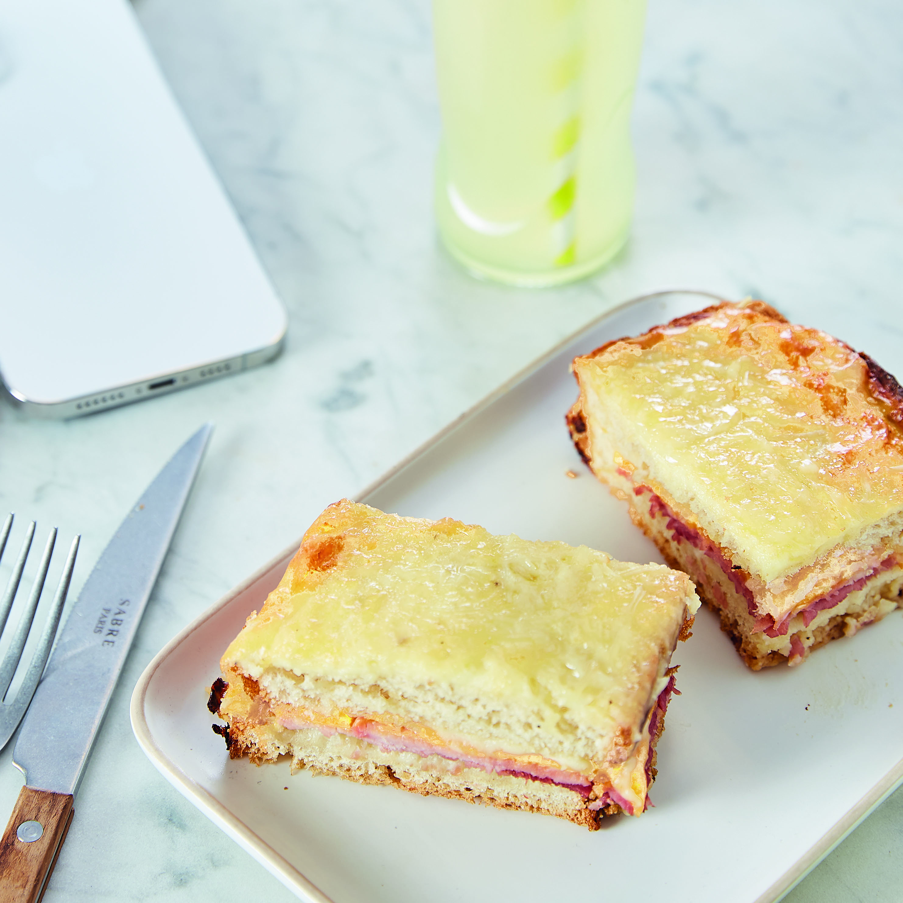 Queso a la plancha con jamón