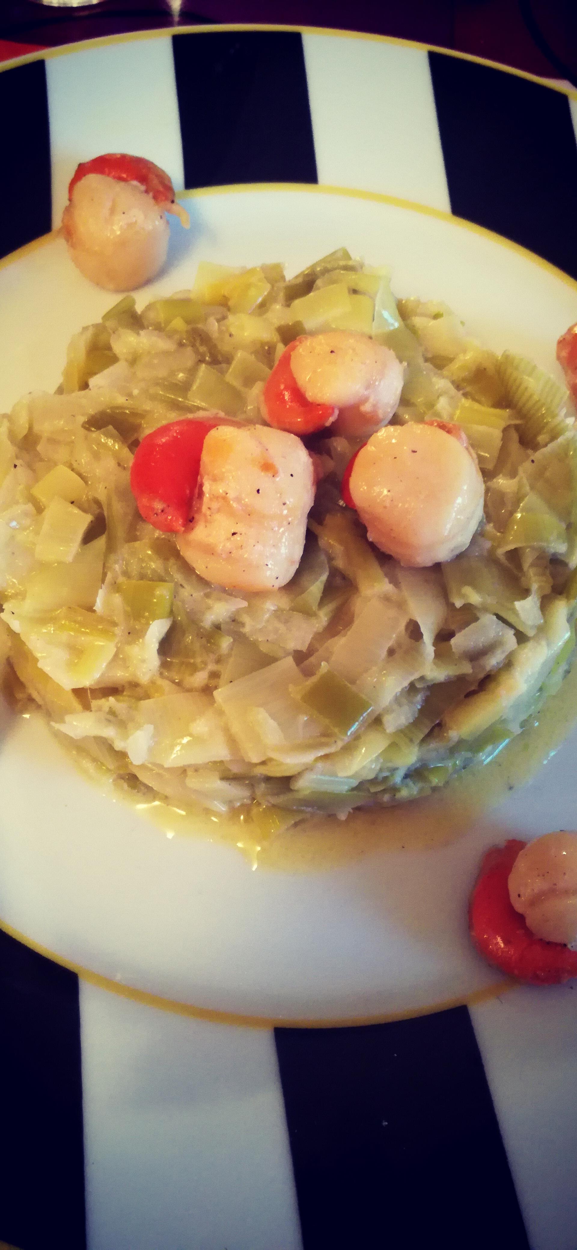 Noix de st Jacques sur lit de fondue de poireaux Recette Cookeo