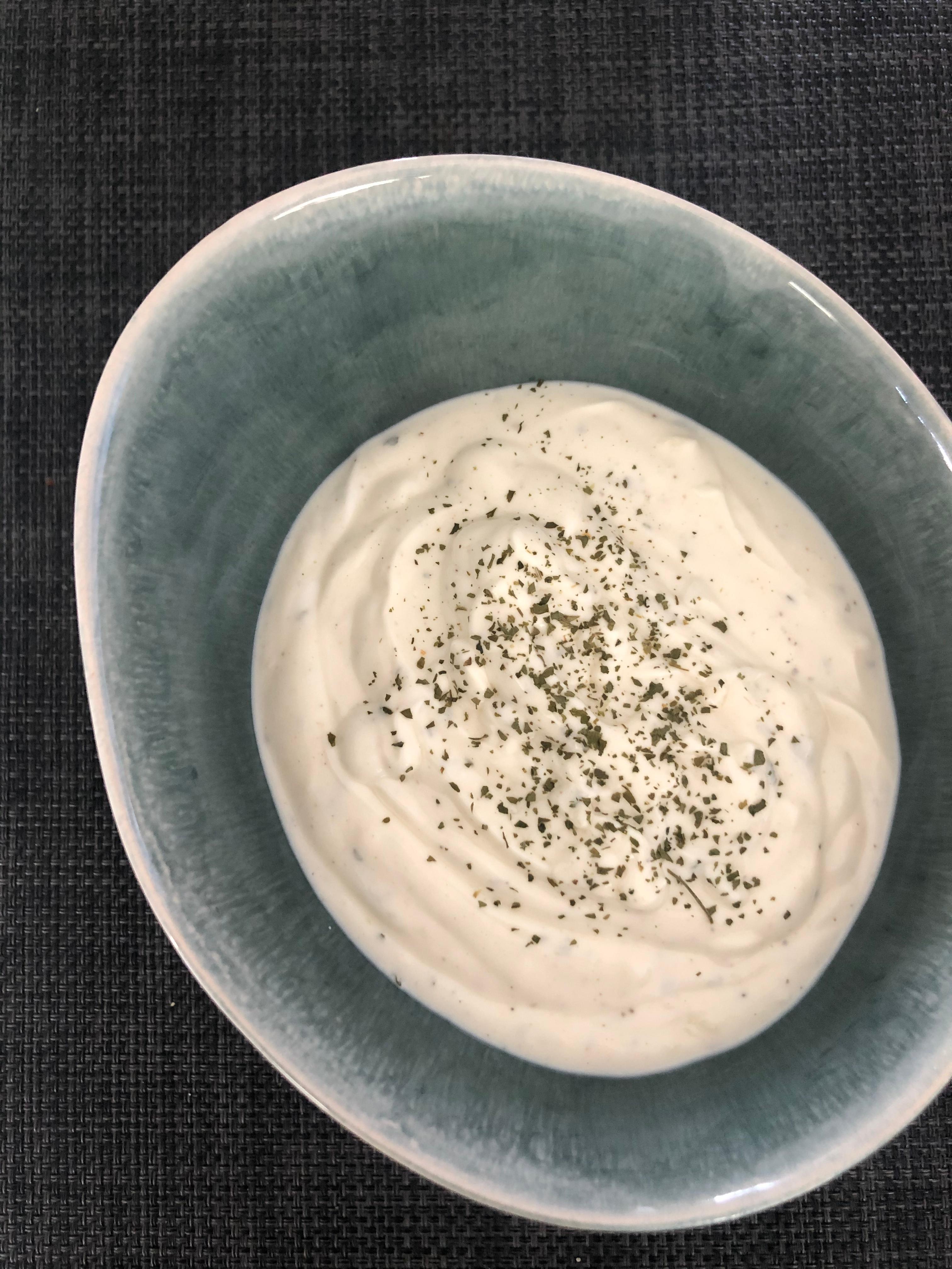 Salsa turca de yogurt