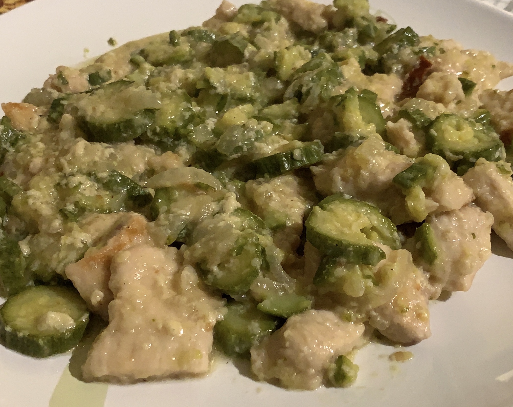 Straccetti di pollo con zucchine