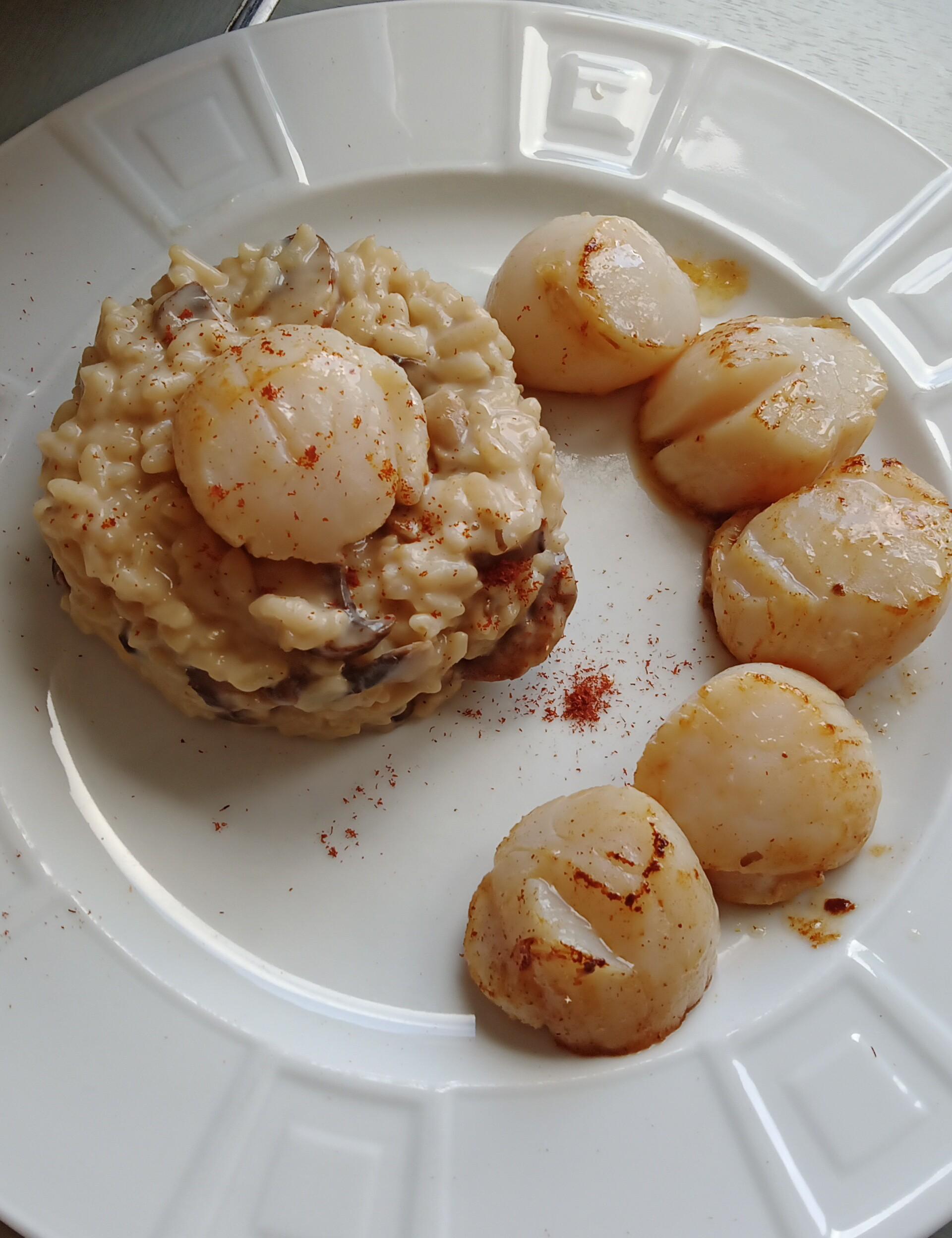 risotto-la-normande-et-noix-de-saint-jacques-snackees-recette