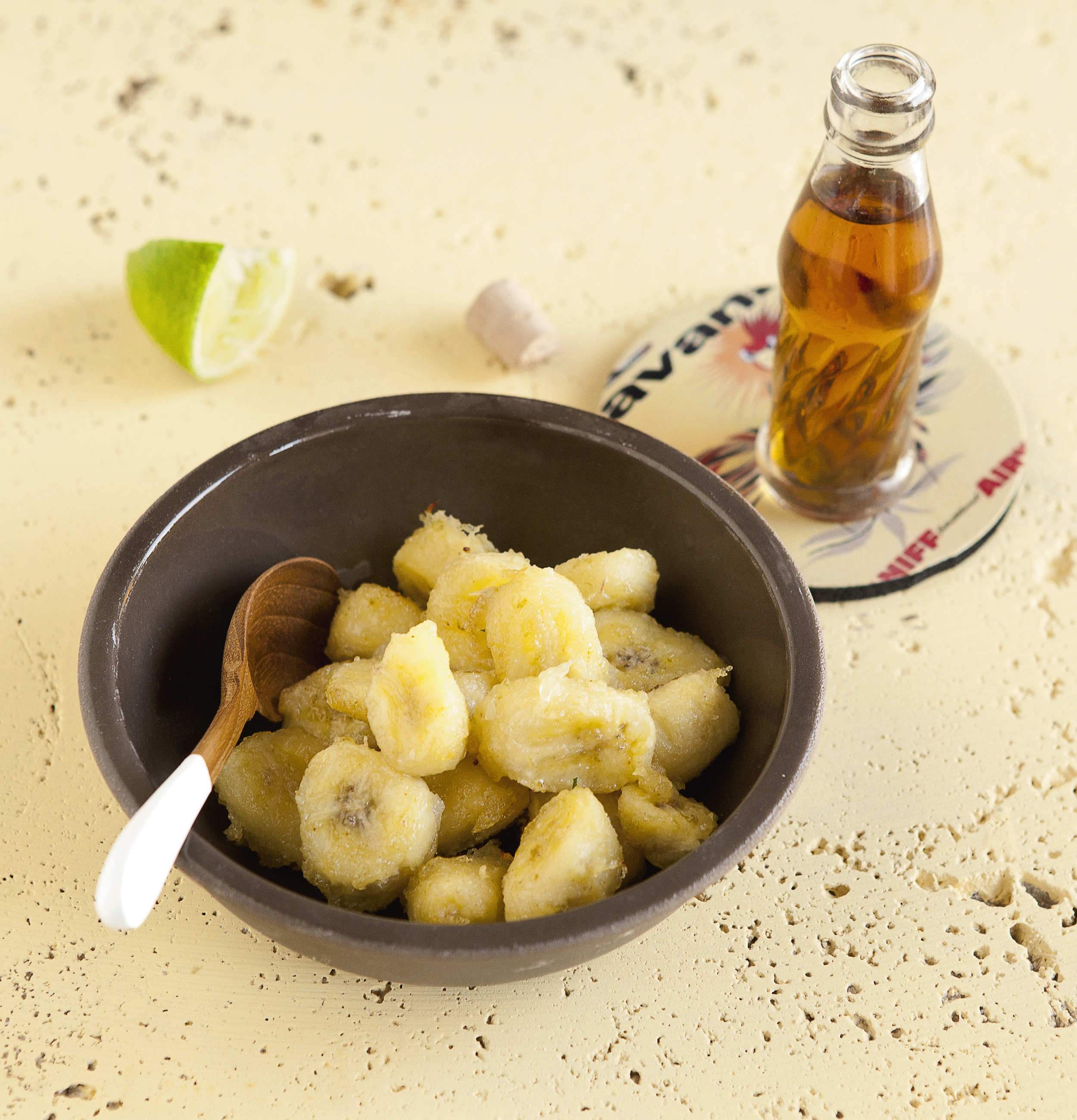 Bananen mit rum limetten
