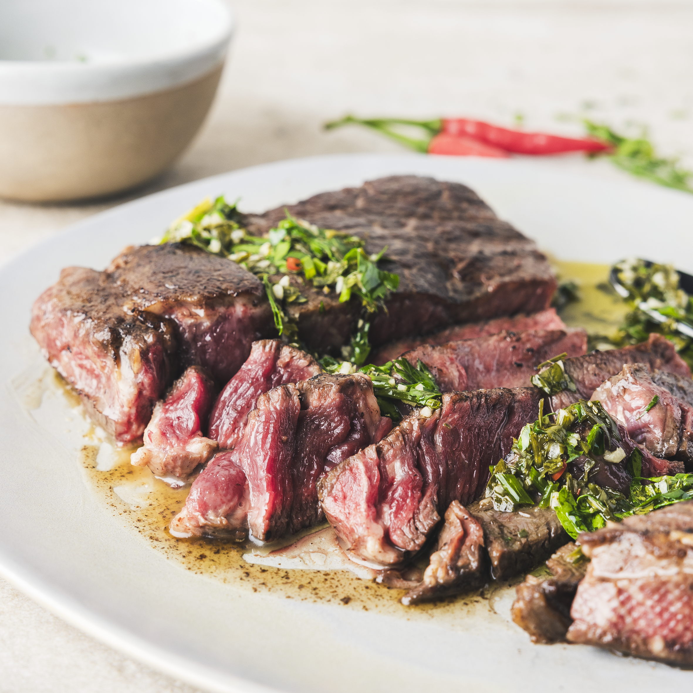 Entrecôte sottovuoto con salsa chimichurri