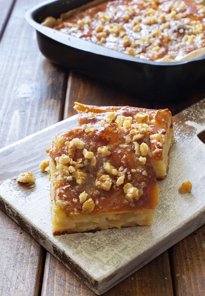 Pastel de manzana, nueces y avena sin gluten