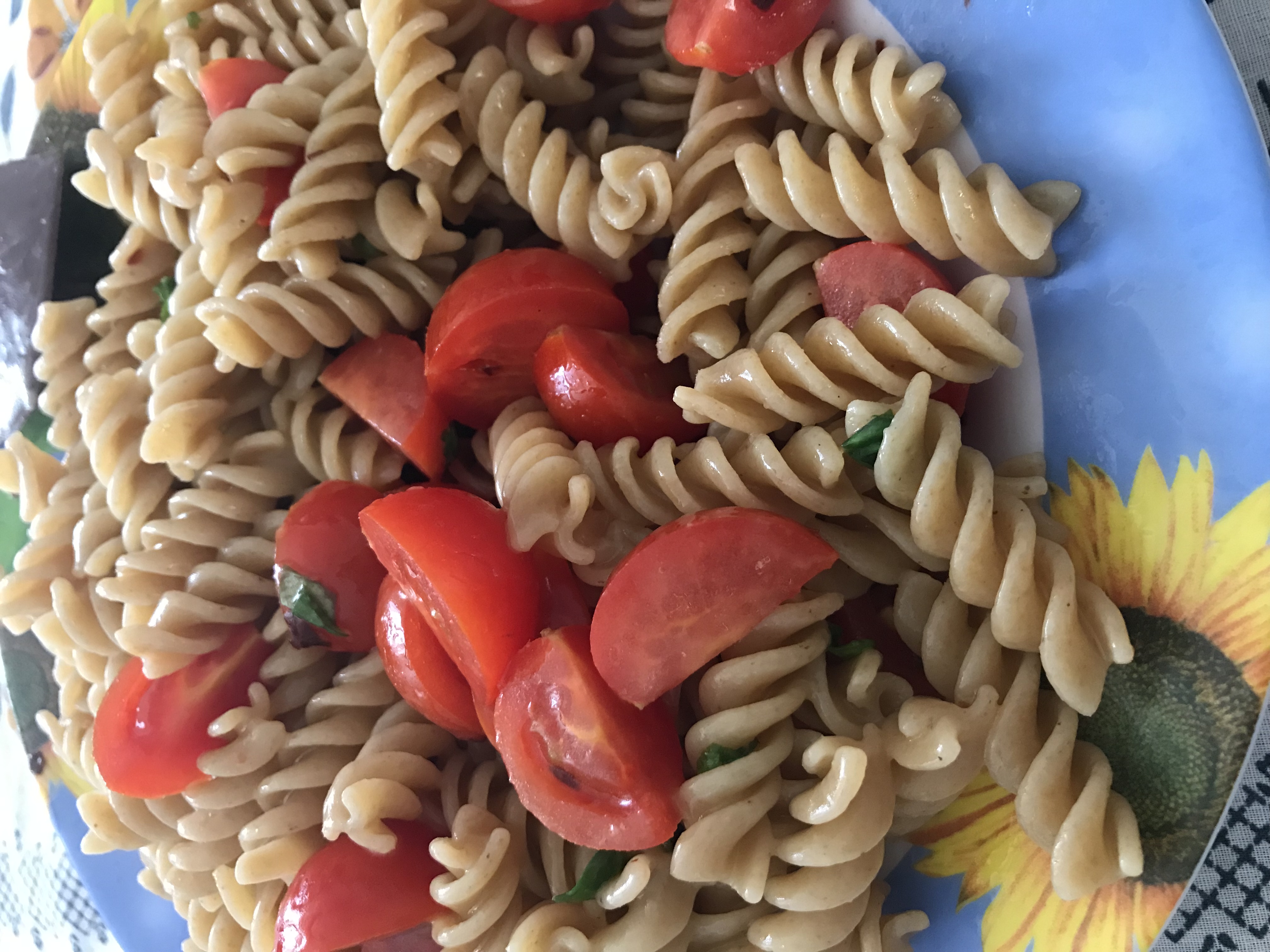 Pasta integrale con pomodorini