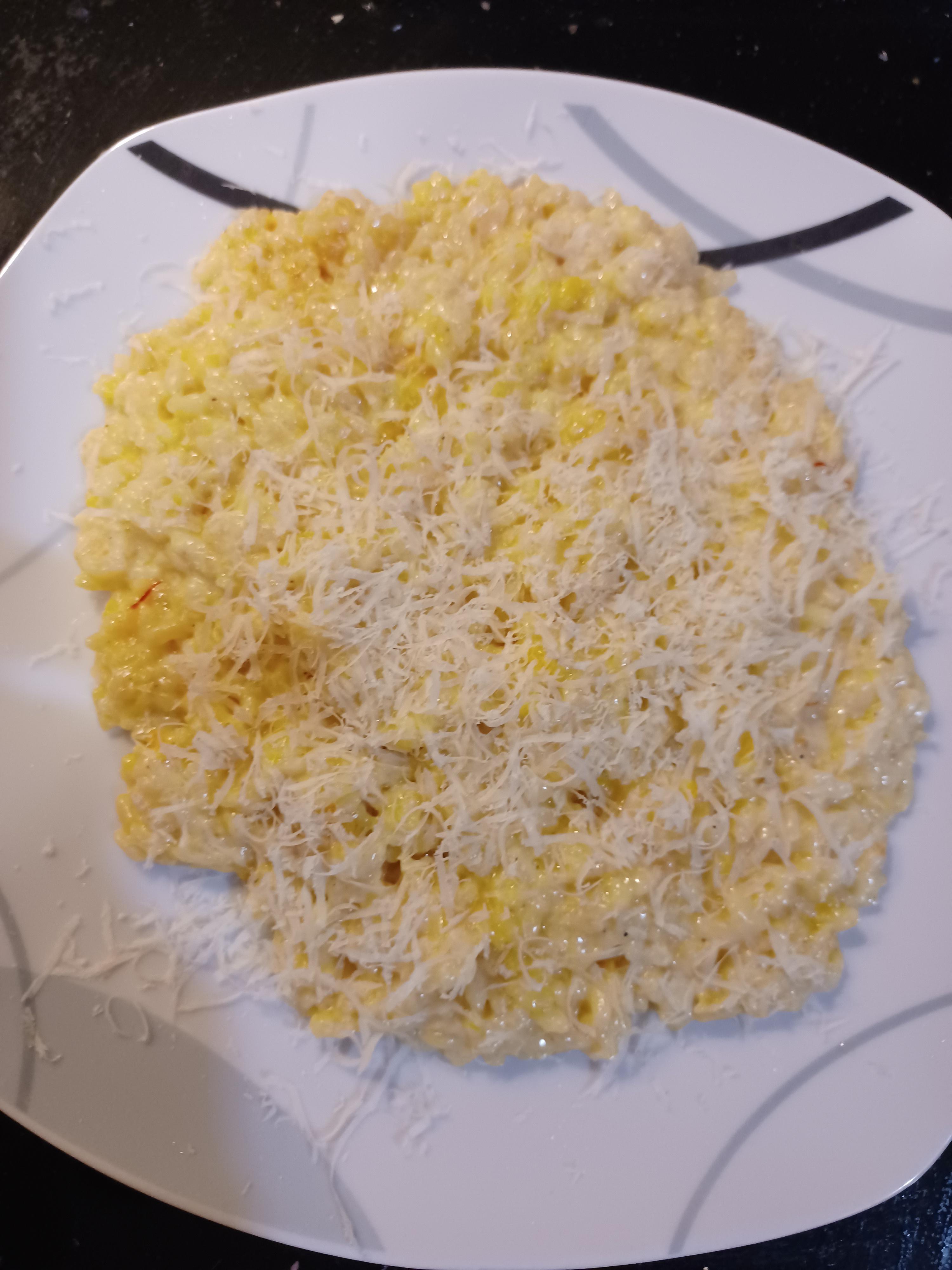 Risotto clásico a la milanesa