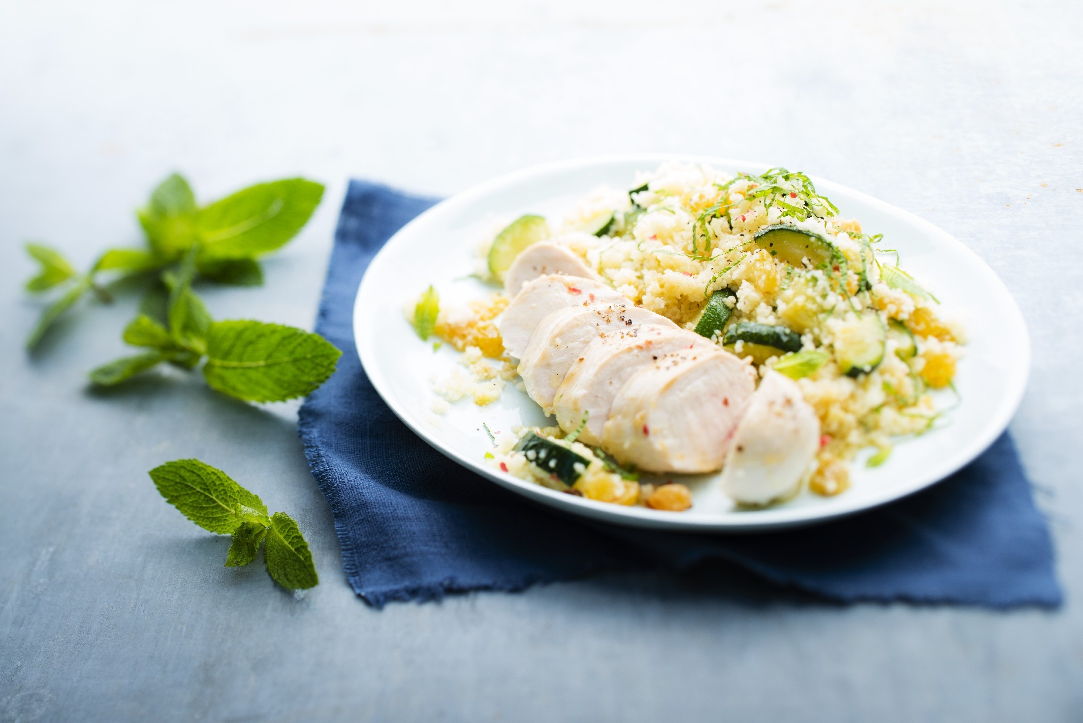 Cuscús de pollo y calabacín