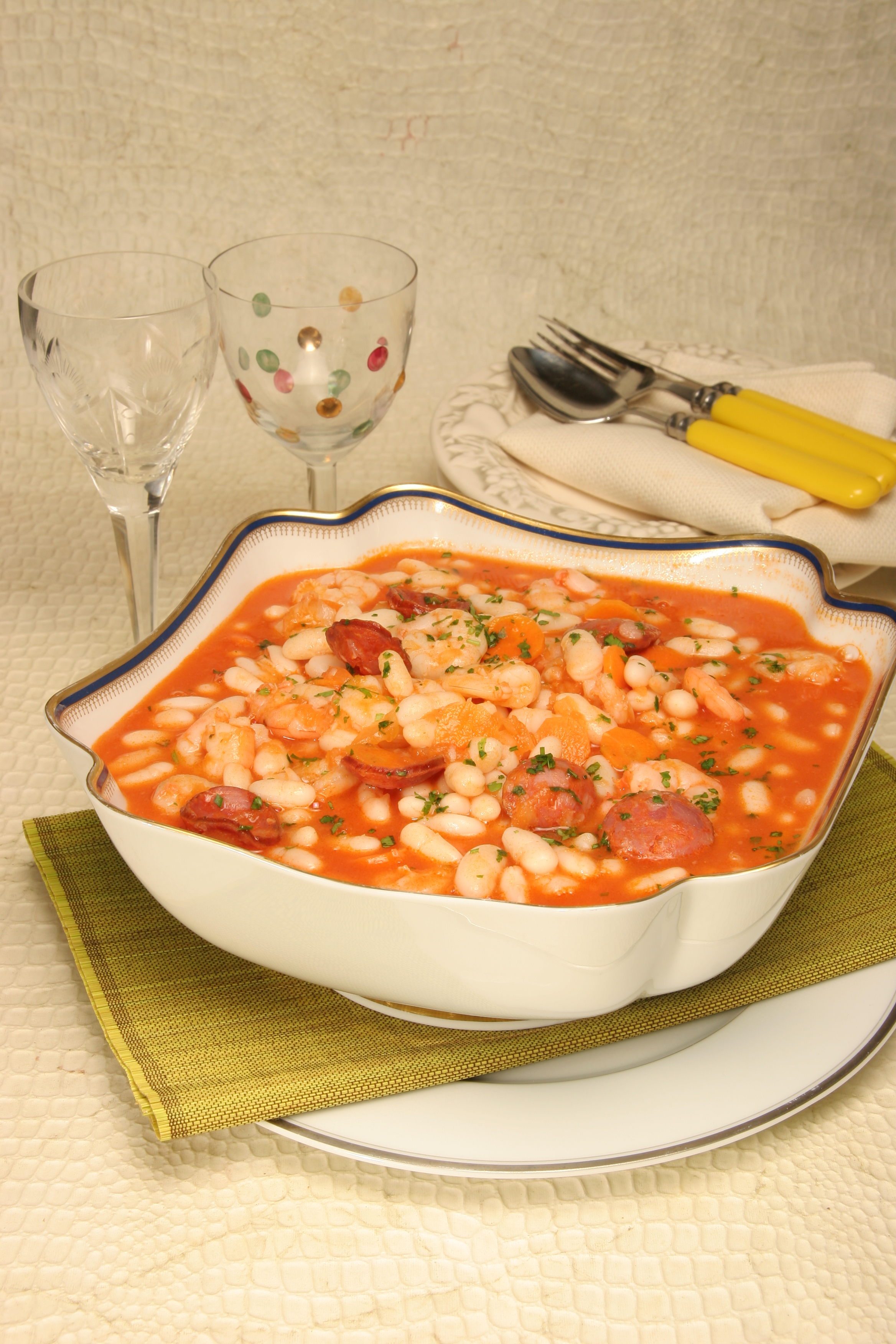 Feijoada de camarão com chouriço