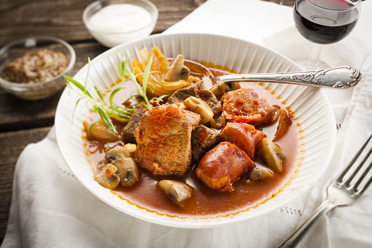 Manzo alla Stroganoff