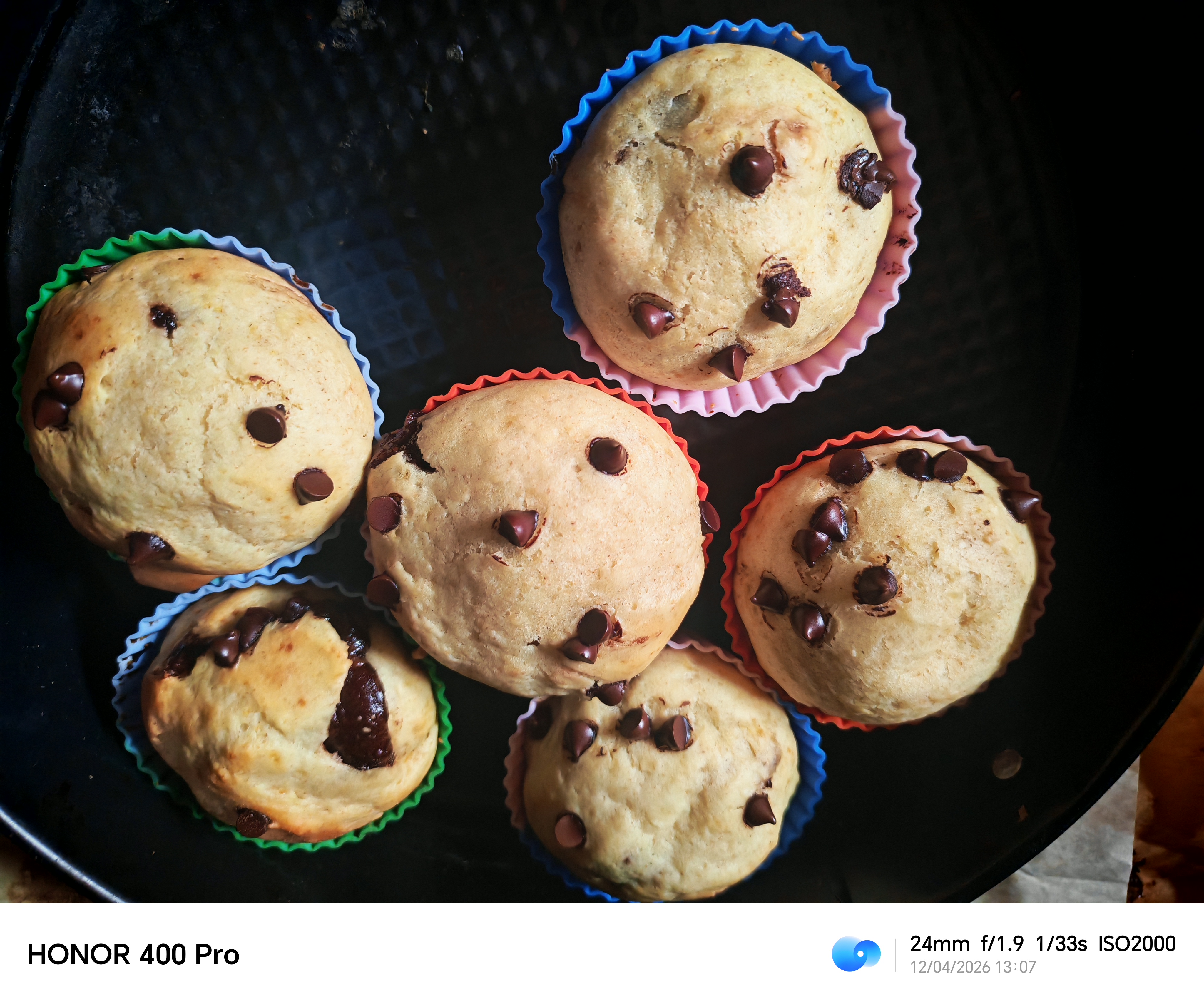 Muffin senza zucchero con crema alle nocciole valsoia