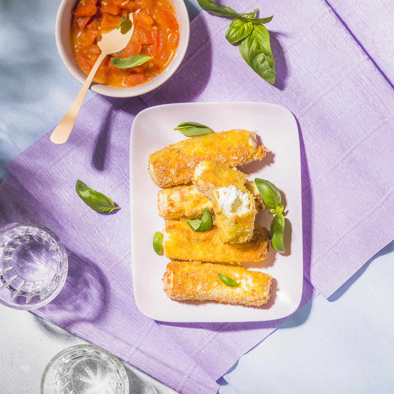 Palitos de feta fritos