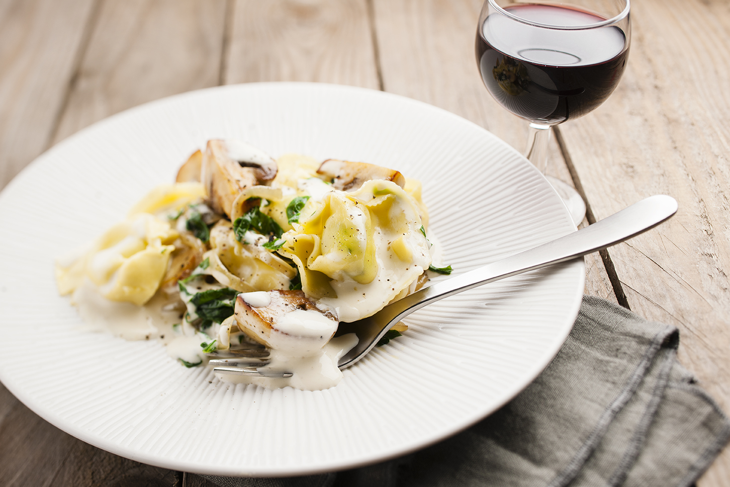 Tortellini con espinacas