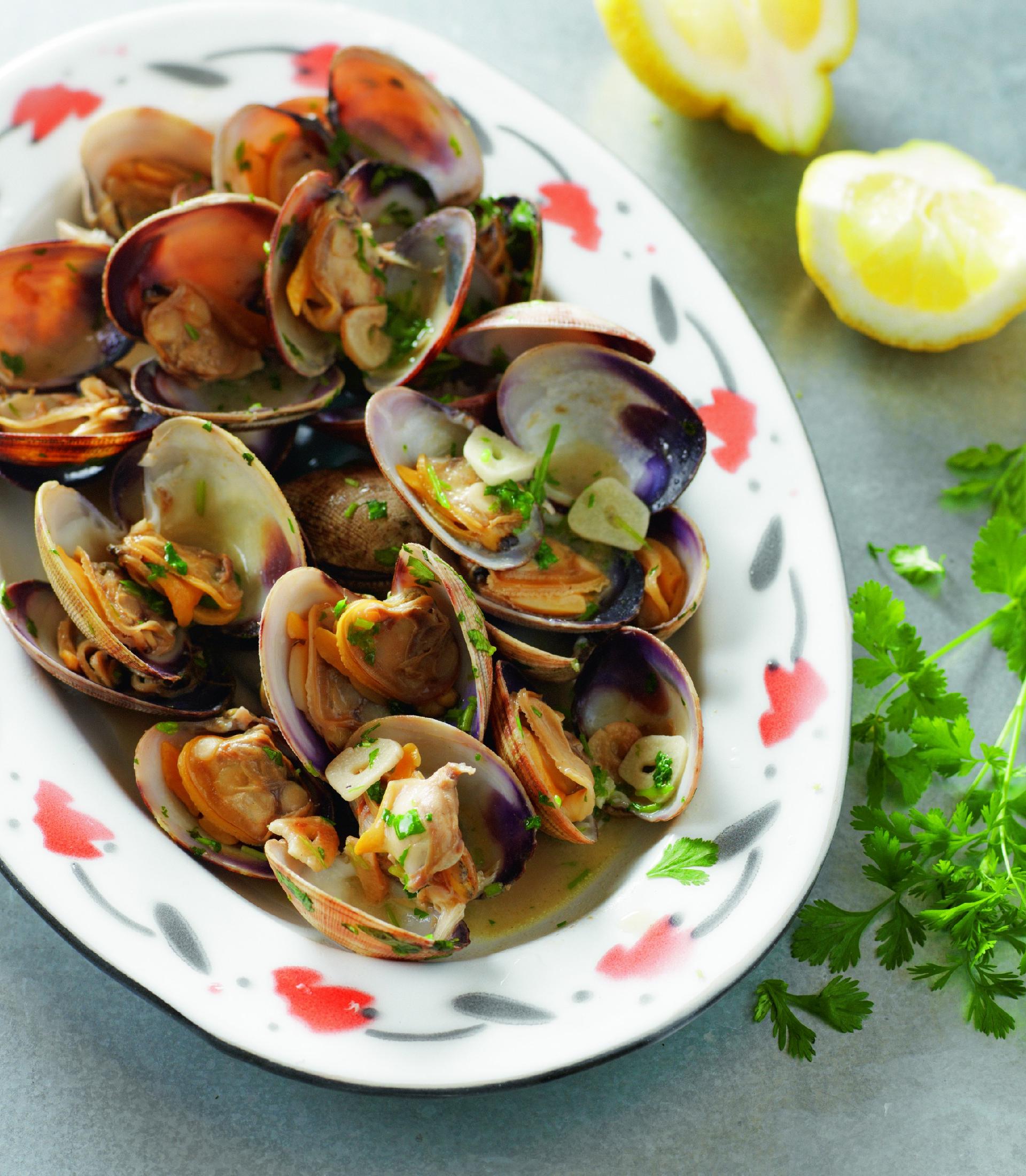 Venusmuscheln mit Zitrone - Rezepte undefined | Krups