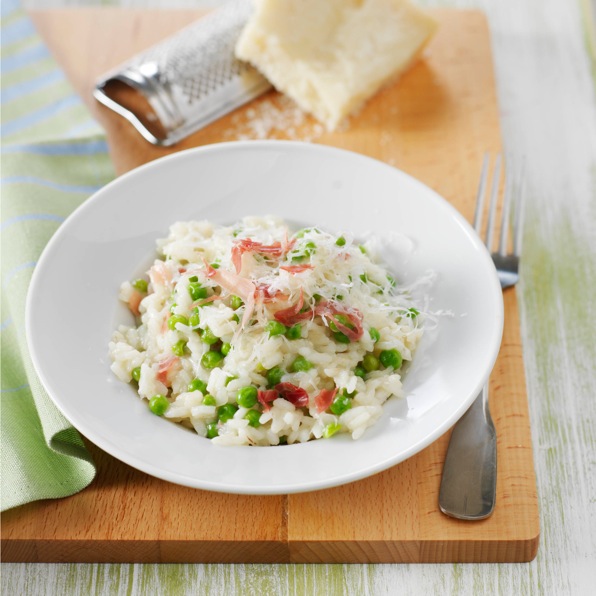 Risotto con piselli e prosciutto