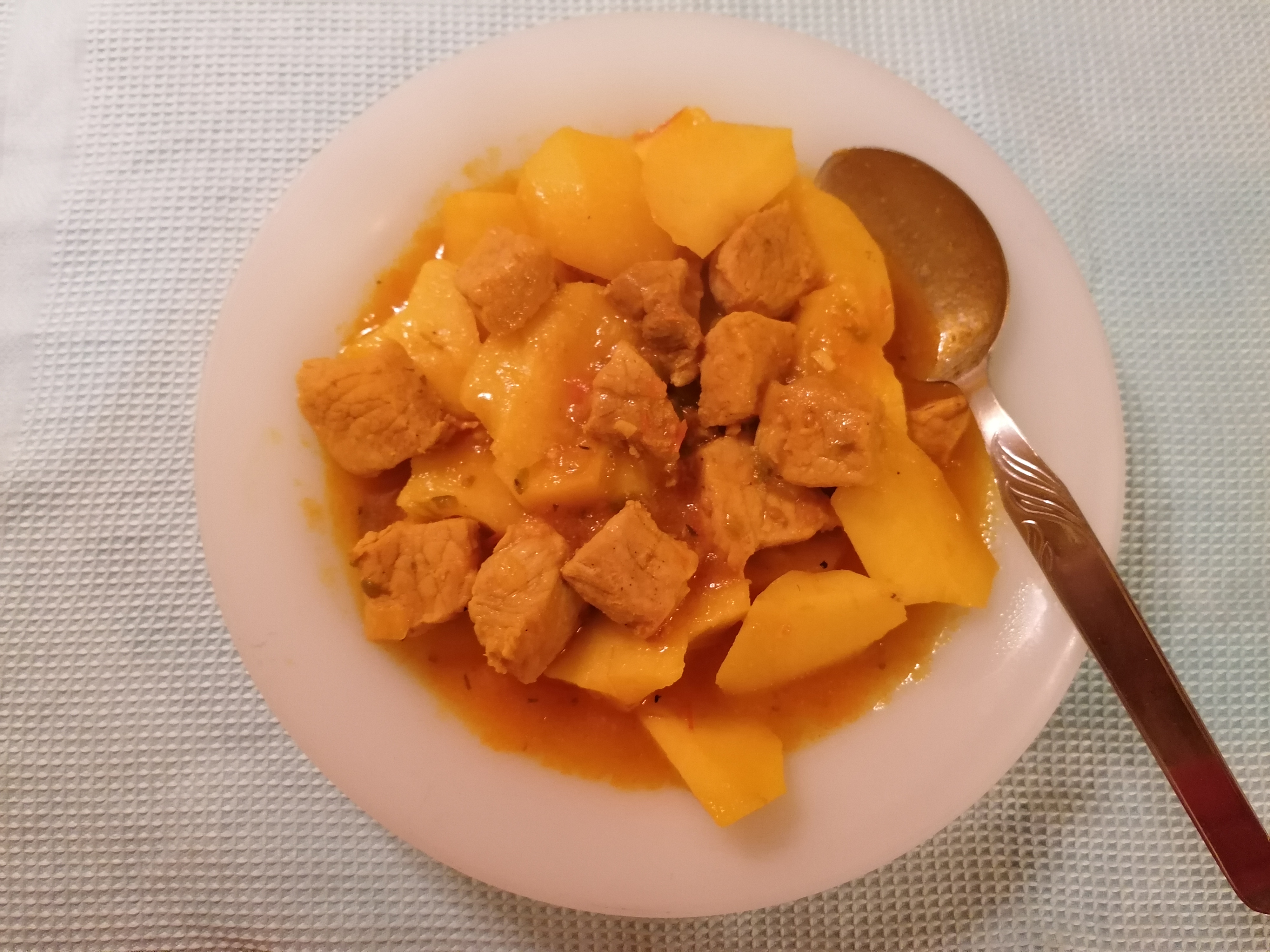 Guiso de papas con carne
