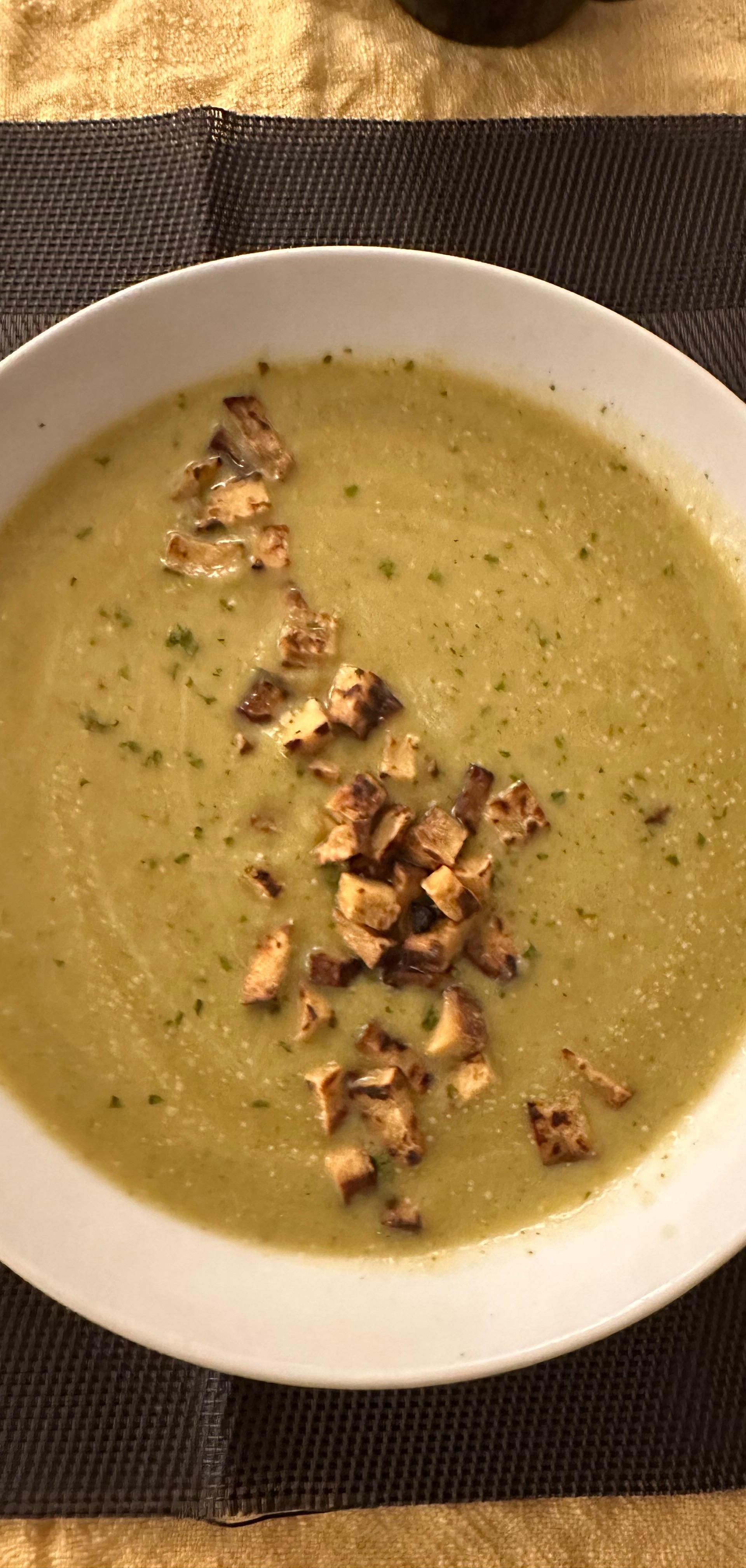 Apfel-Sellerie-Cremesuppe - Rezepte Prep &amp; Cook | Krups
