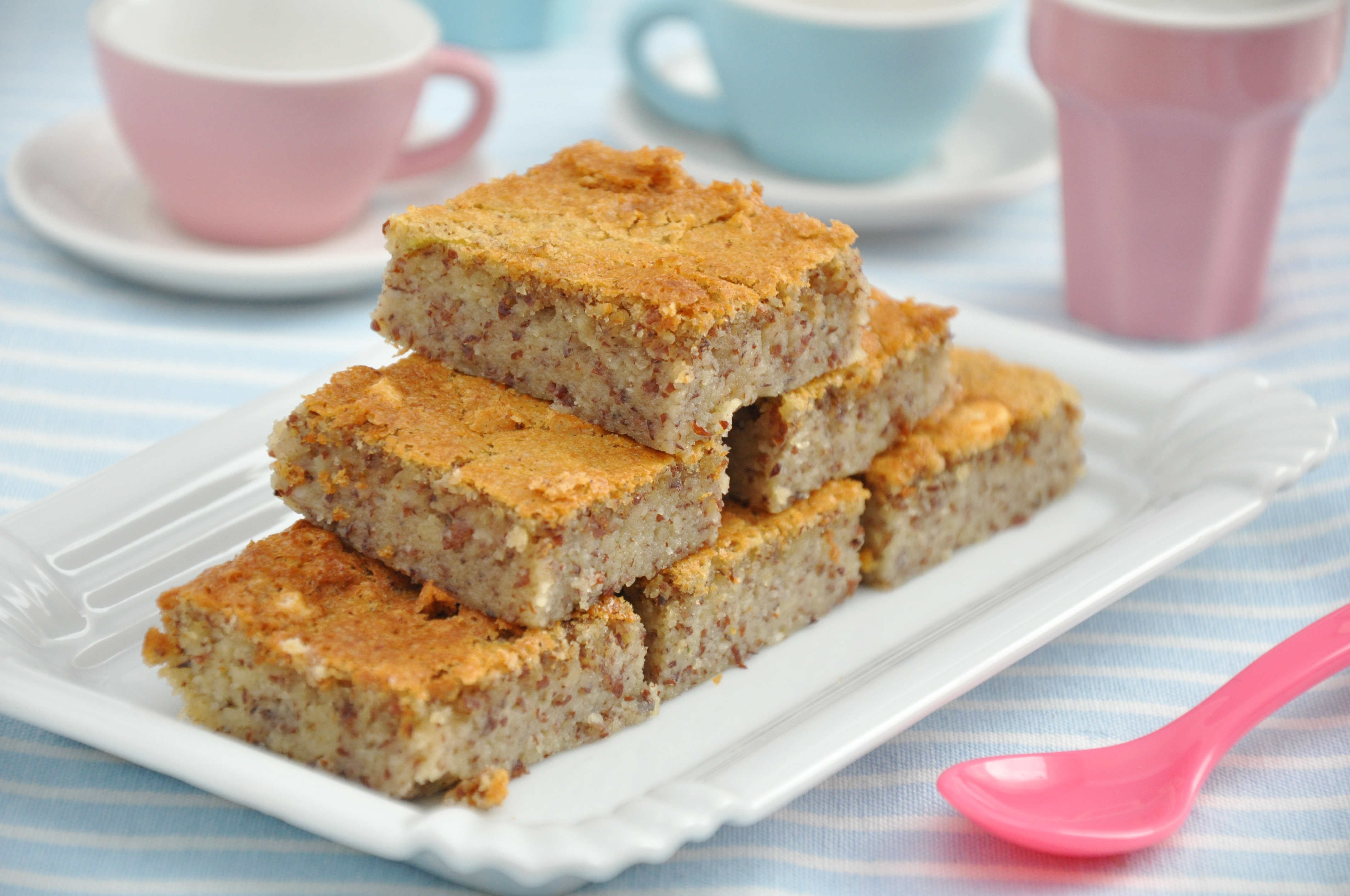 Blondie con almendras