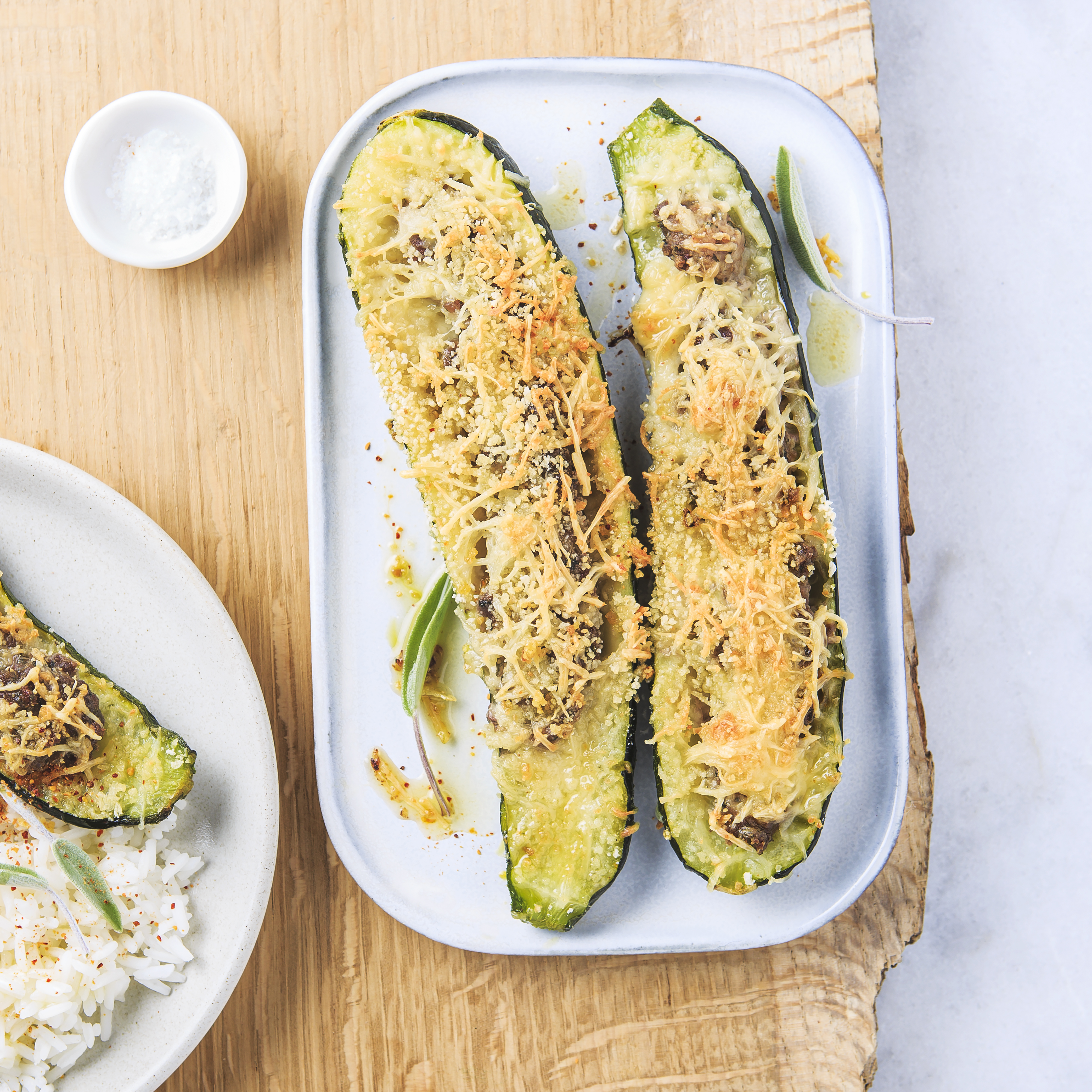 Curgetes recheadas com legumes