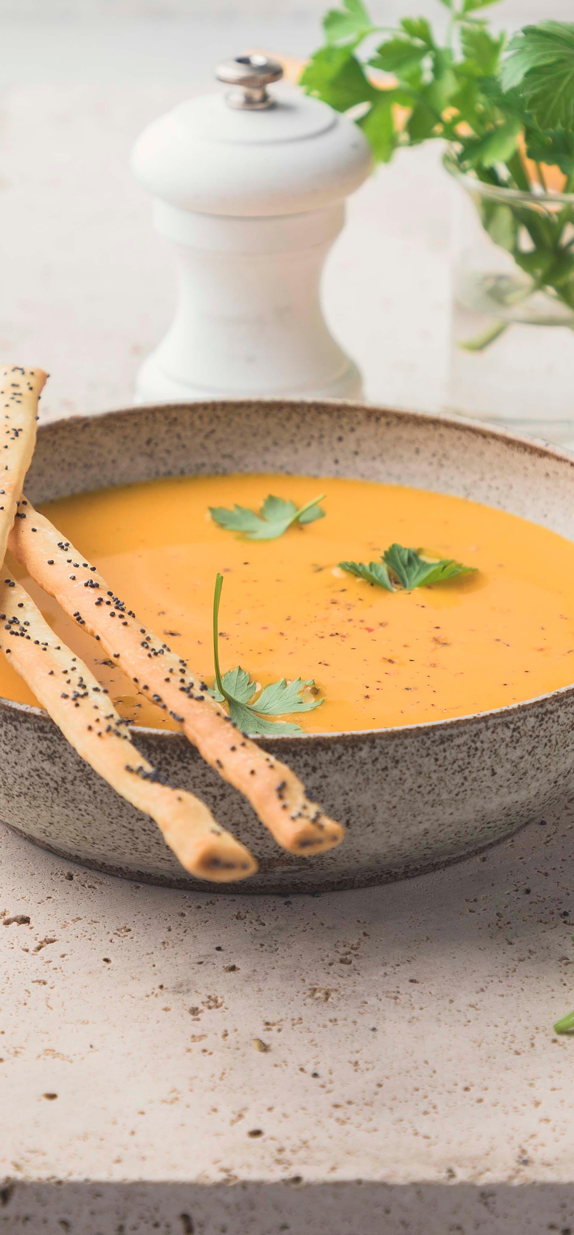 Kürbissuppe mit Kartoffeln, Karotten und Kokosmilch - Rezepte Cookeo ...