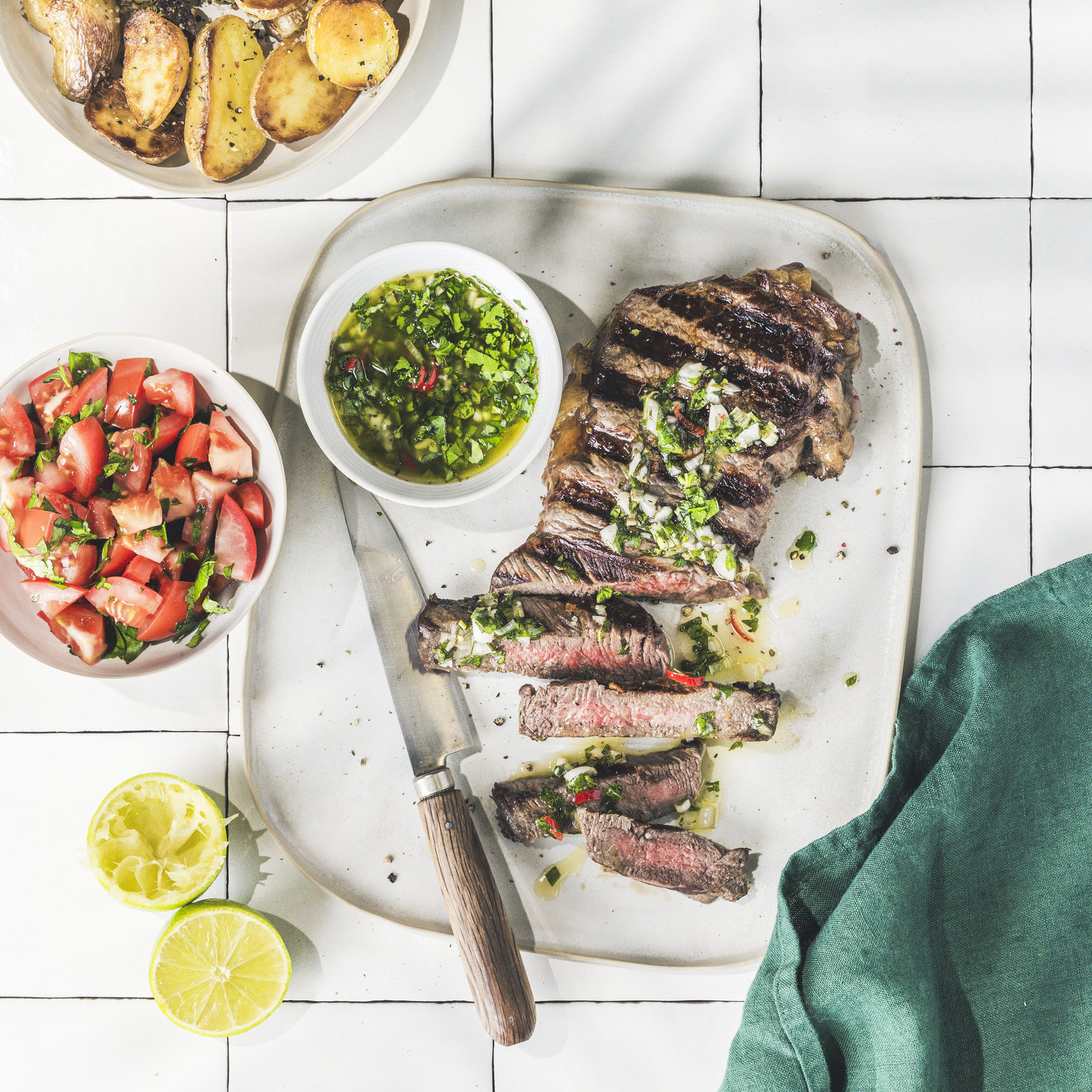 Bife grelhado com molho chimichurri (Picanha)