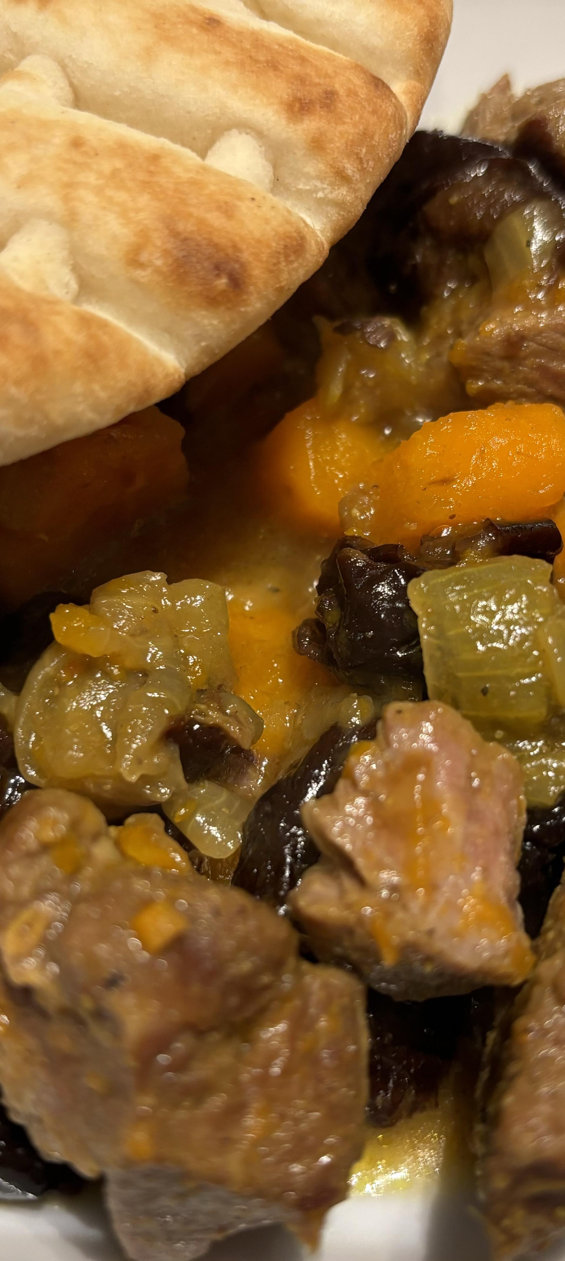 Tajine pruneaux agneau pomme de terre,amandes - Recette Cookeo | Moulinex