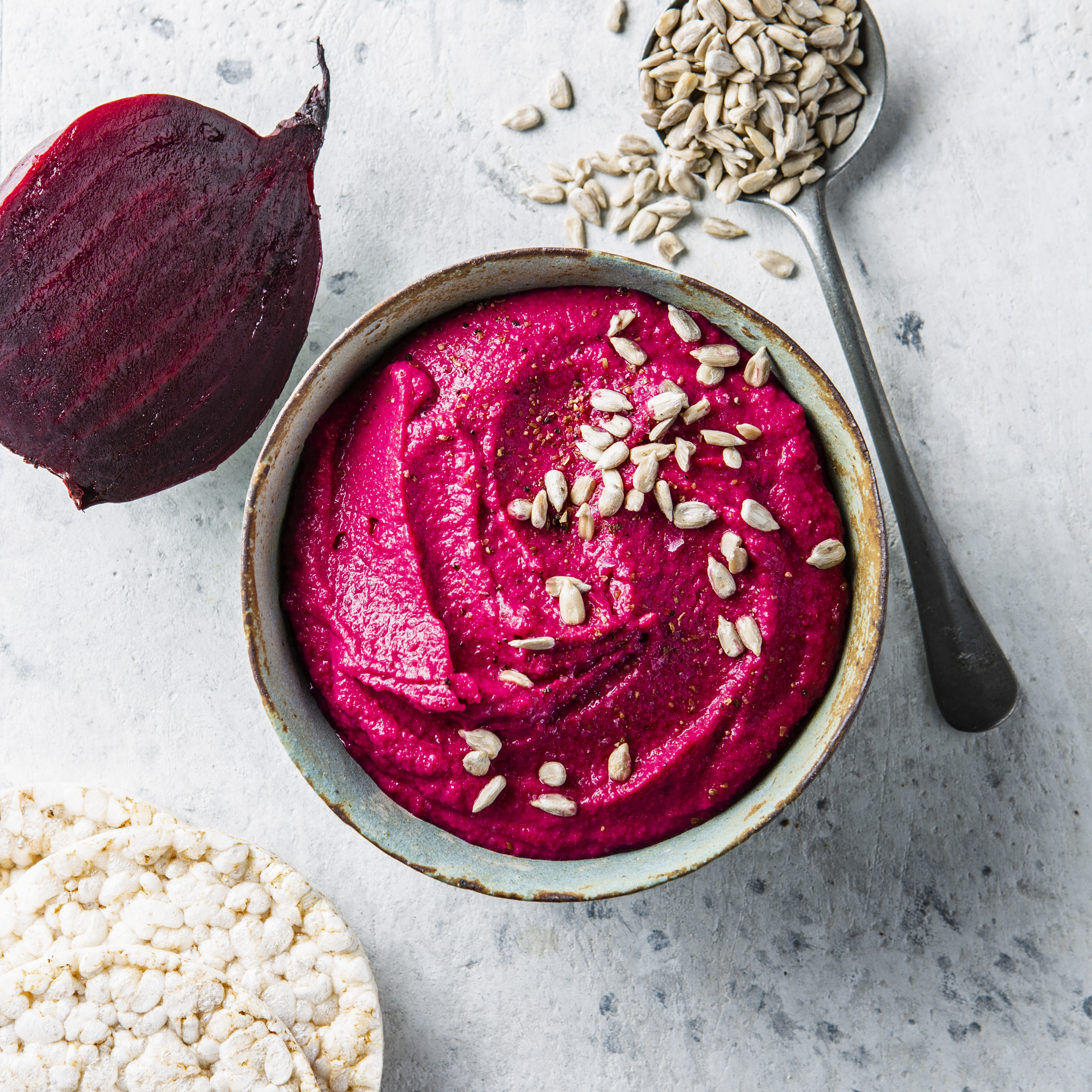 Rote-Bete-Hummus