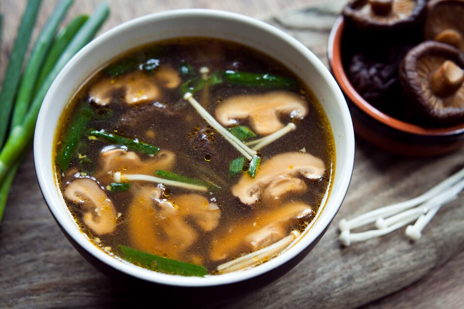 Crema de shiitake con tofu sedoso