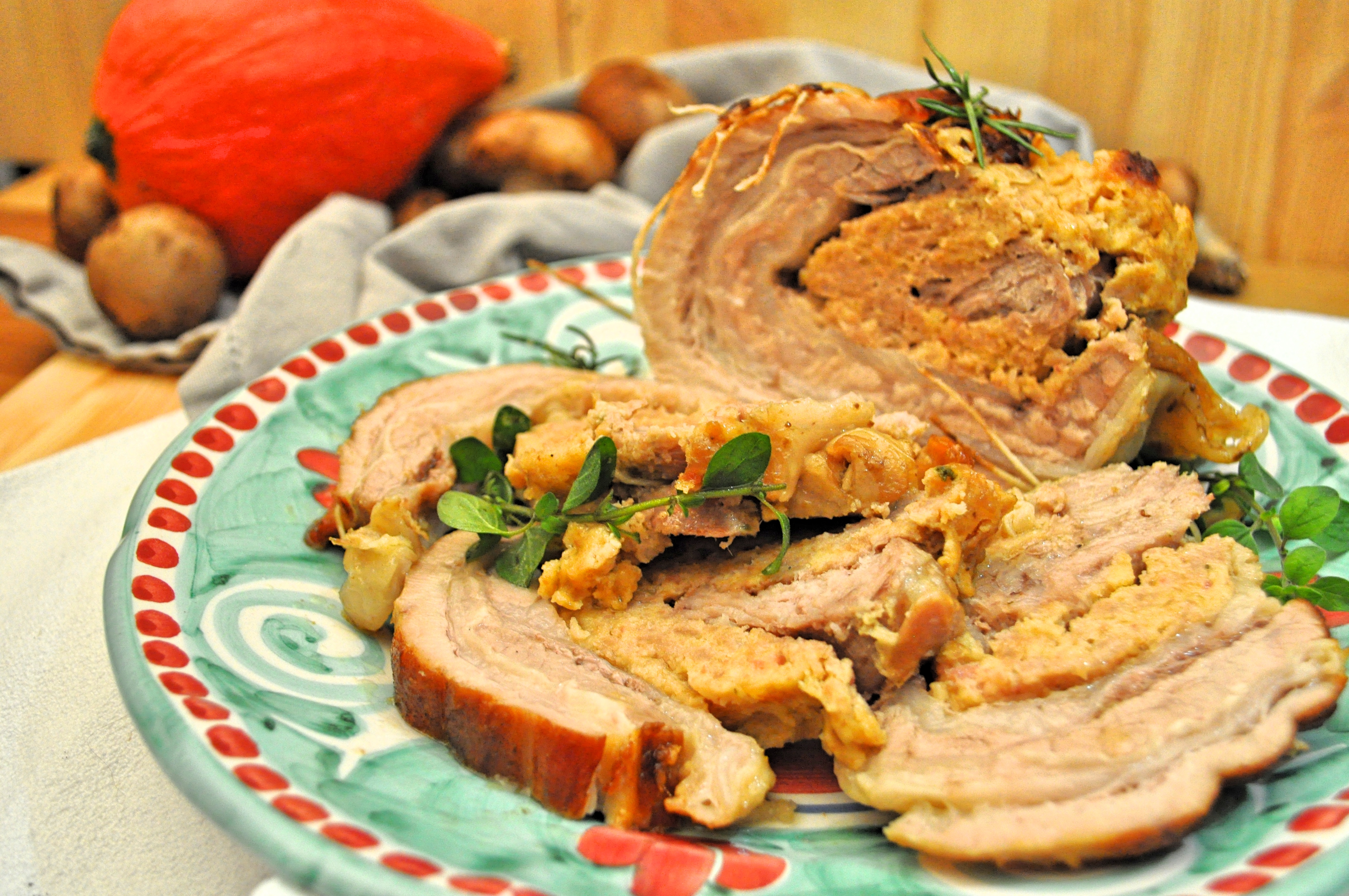Rollata di vitello al prosciutto
