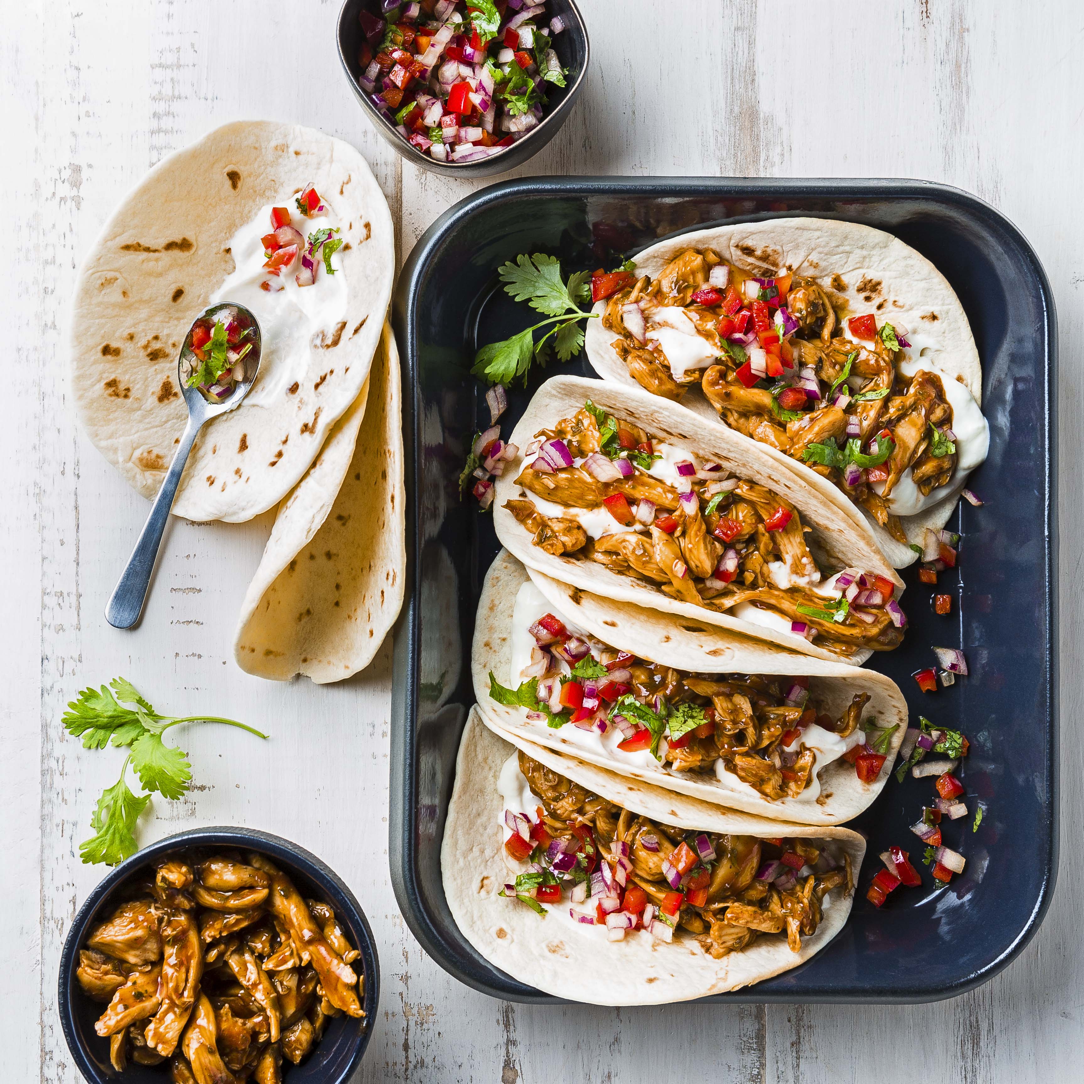 Taco's met pulled chicken