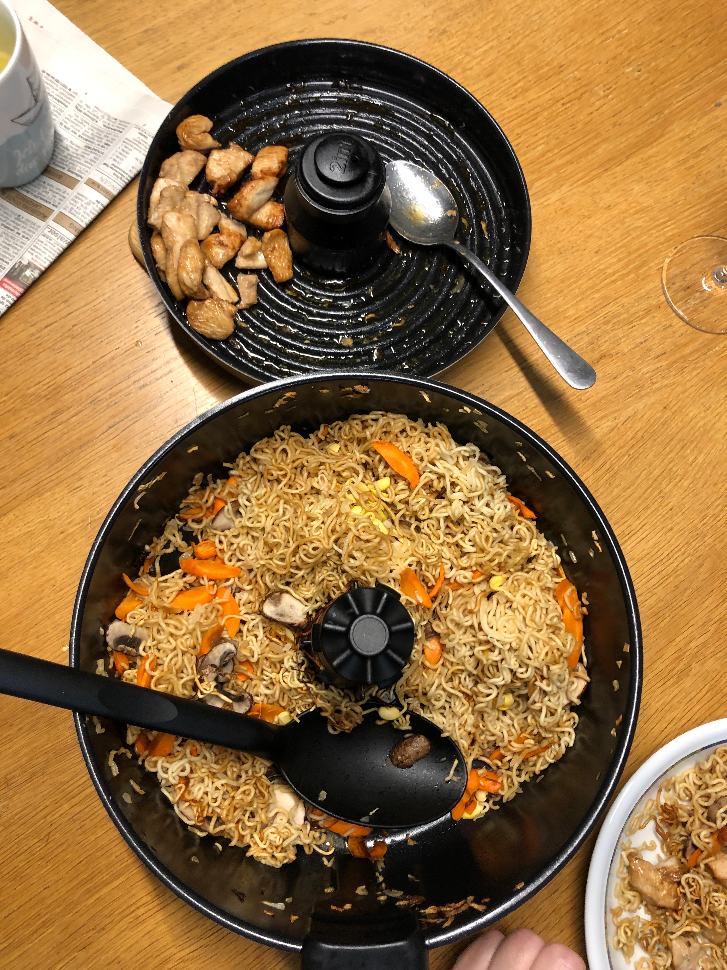Mie-Nudeln mit Pute und Gemüse