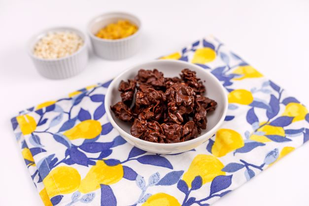 Roquitas de chocolate, arándanos y cereales