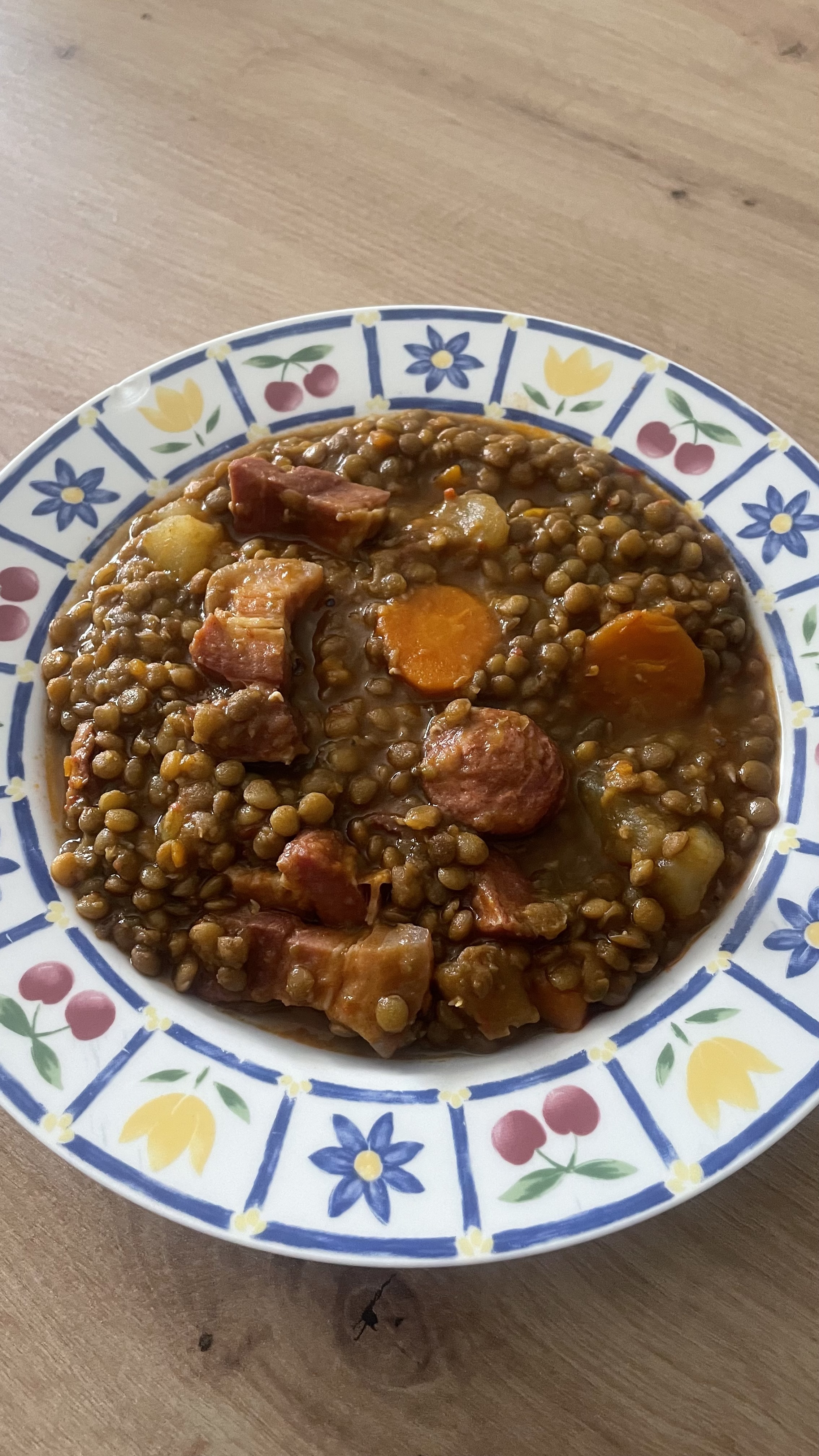 Lentejas con panceta y chorizo