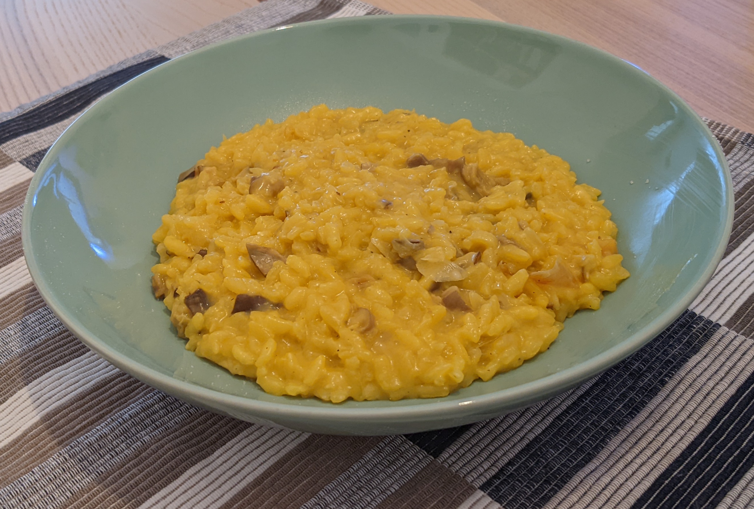 Risotto Zafferano e Funghi
