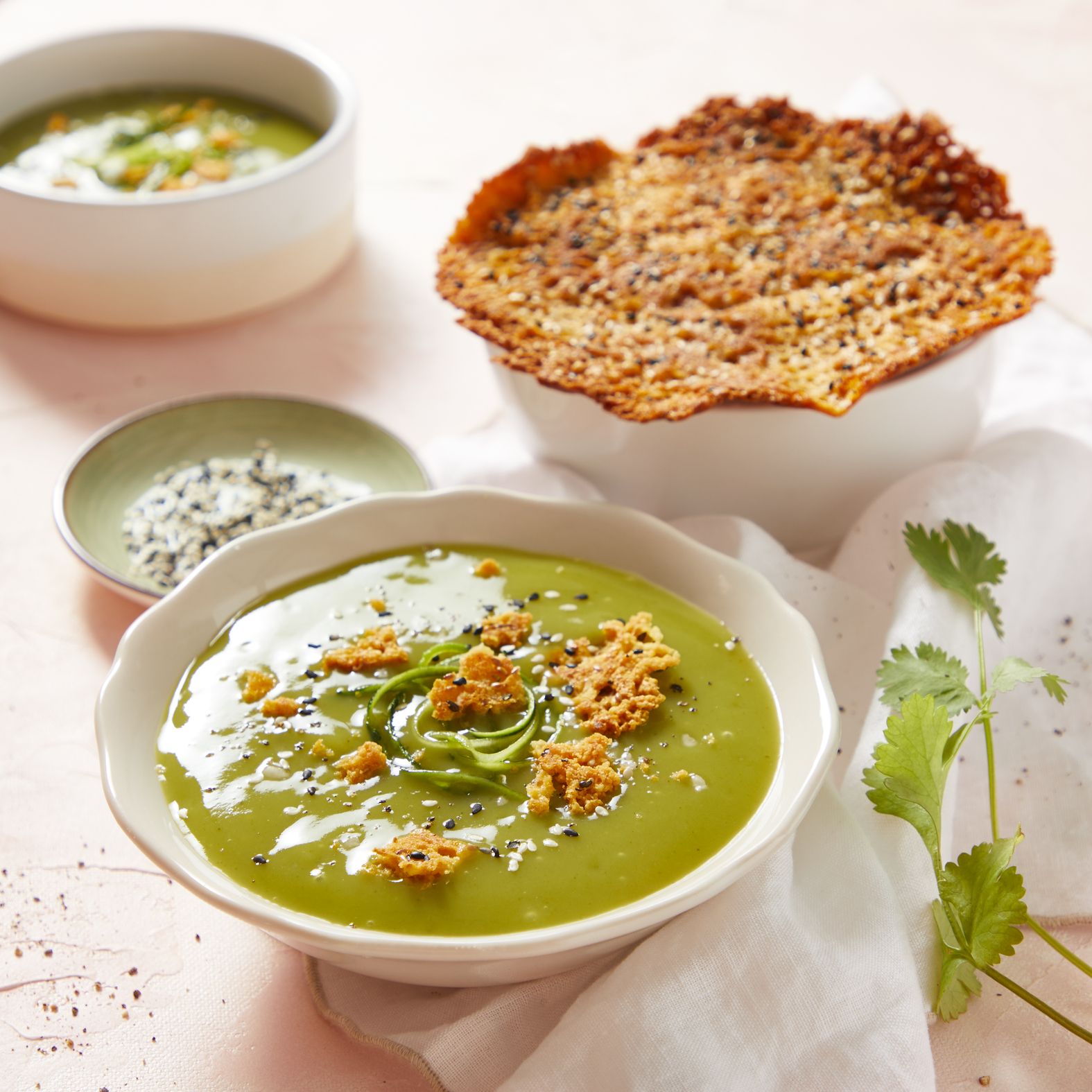 Romige courgettesoep met kaaskrokantje