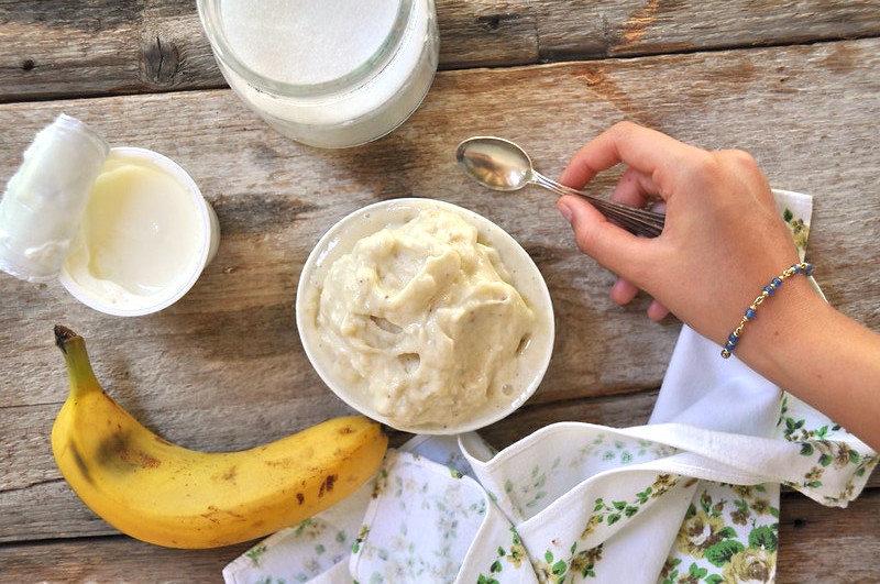 Gelato Banana e Togurt adatto ai bambini, no zucchero (svezzamento)