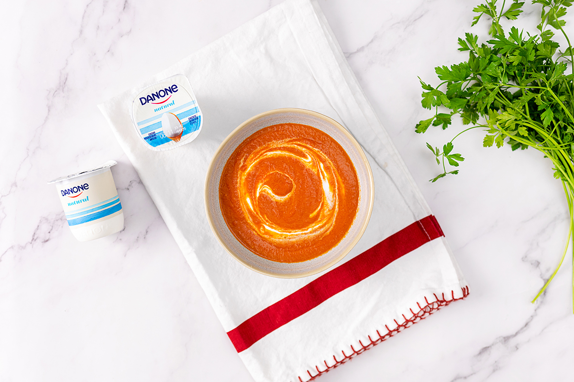 Crema de tomate y yogur natural Danone