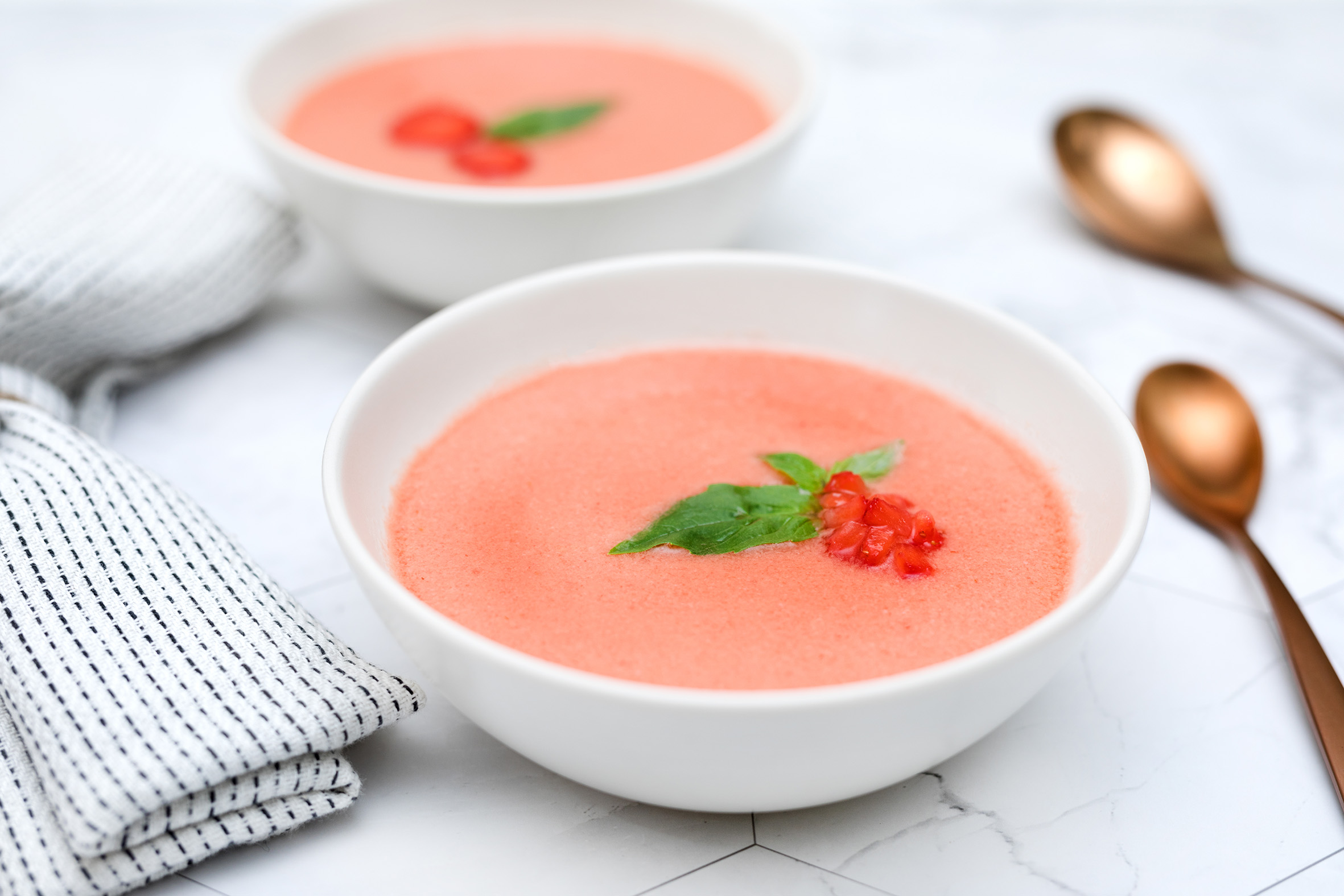 Gazpacho de tomate y fresas